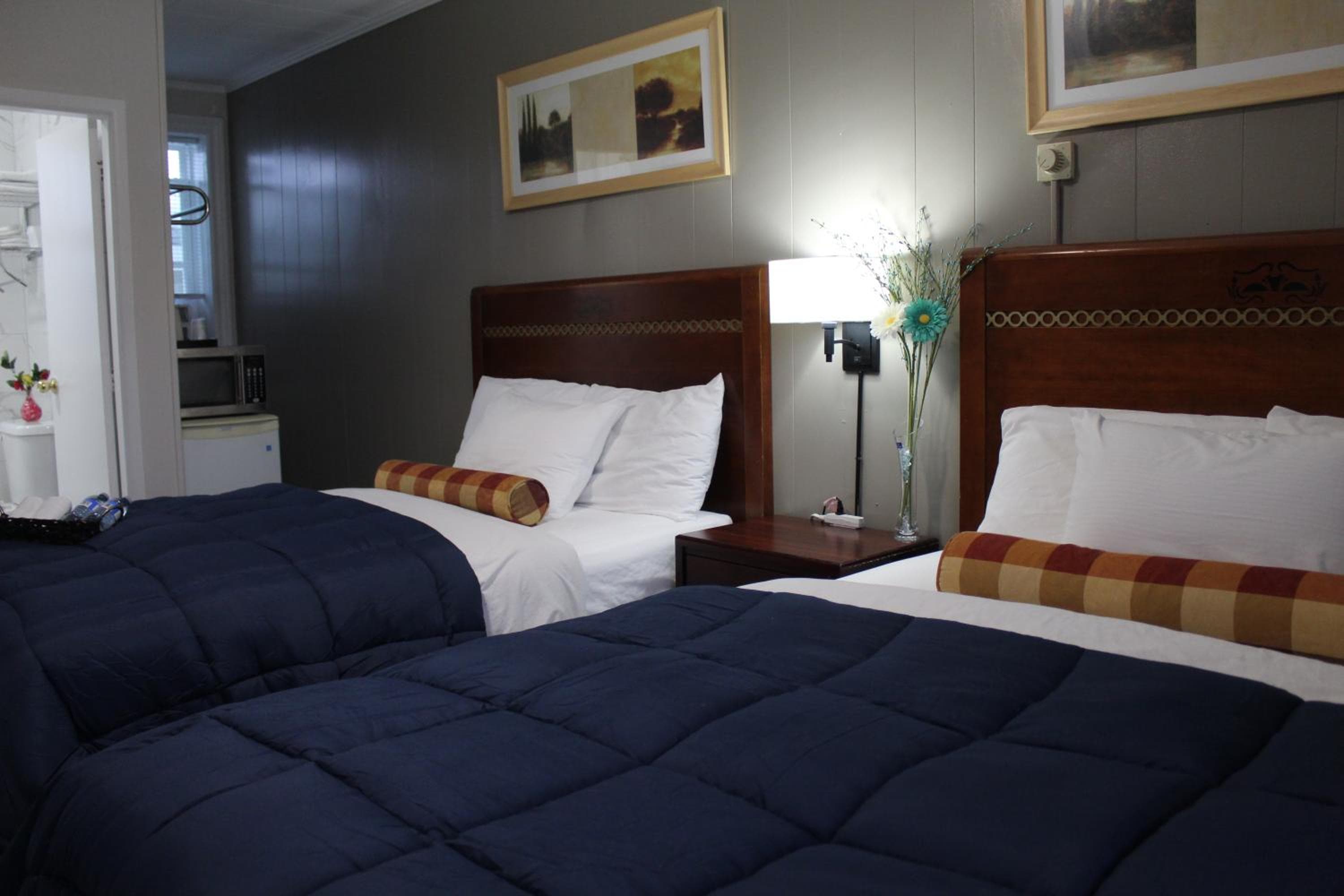 Sunrise Inn