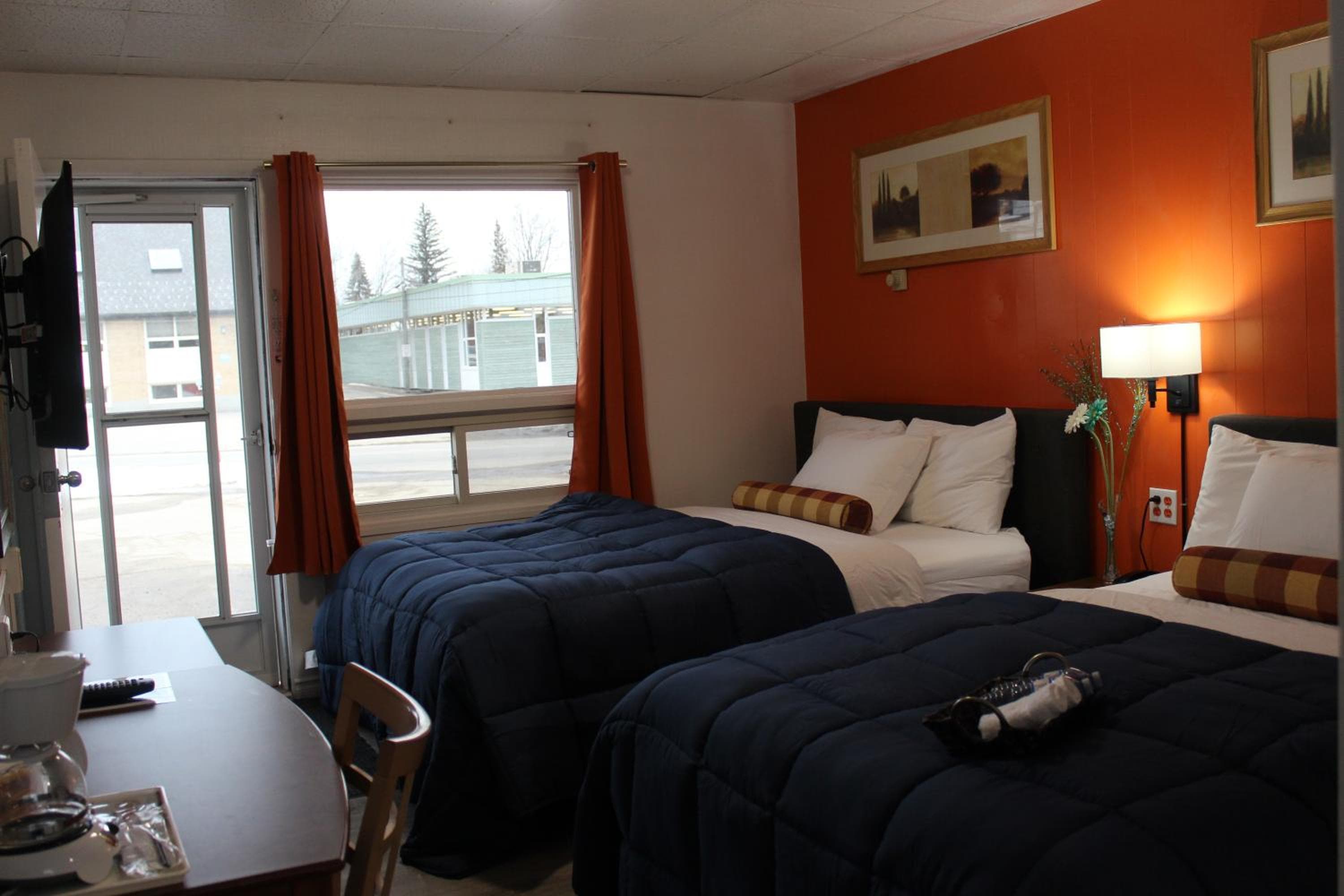 Sunrise Inn