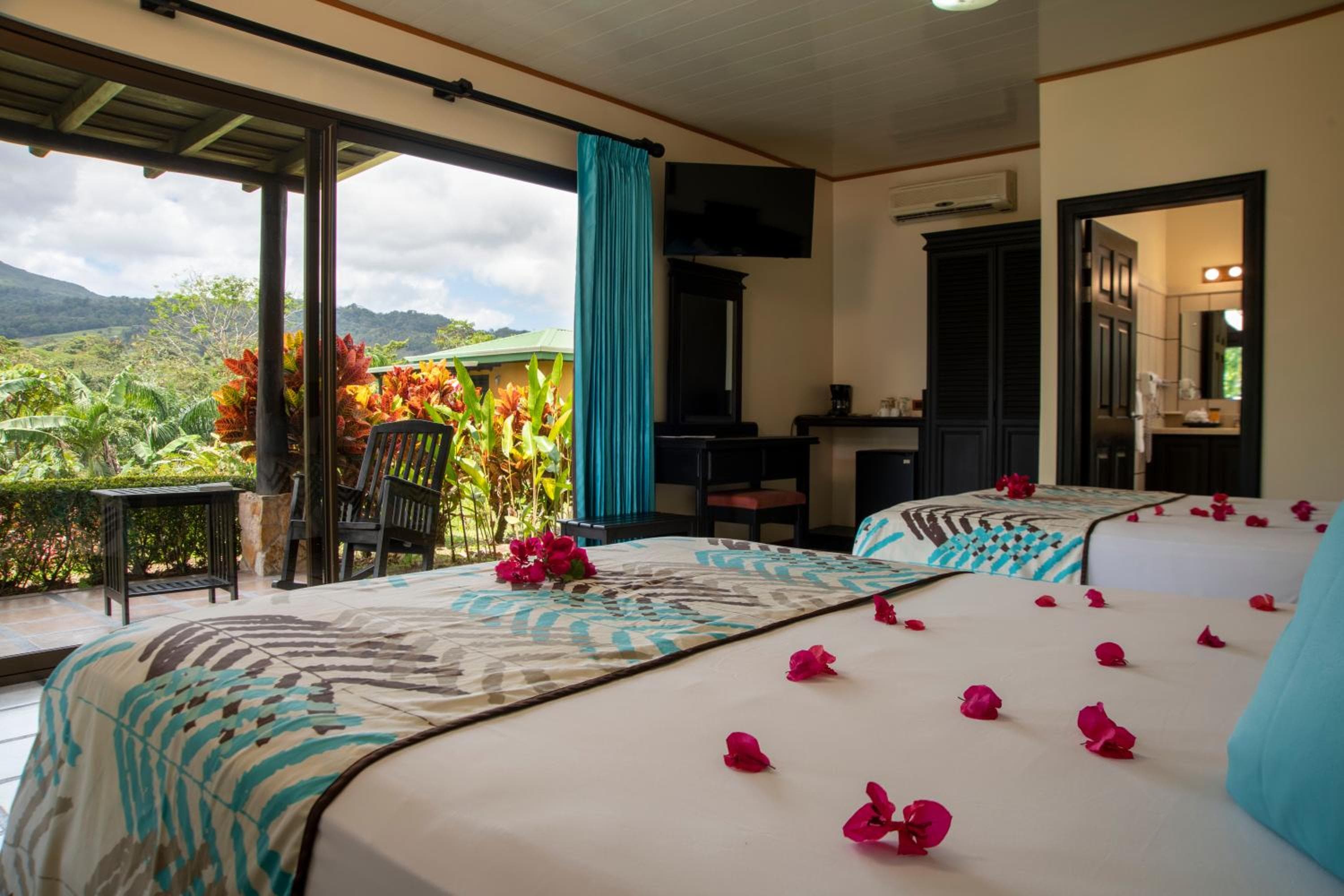 Arenal Manoa Hot Springs Resort