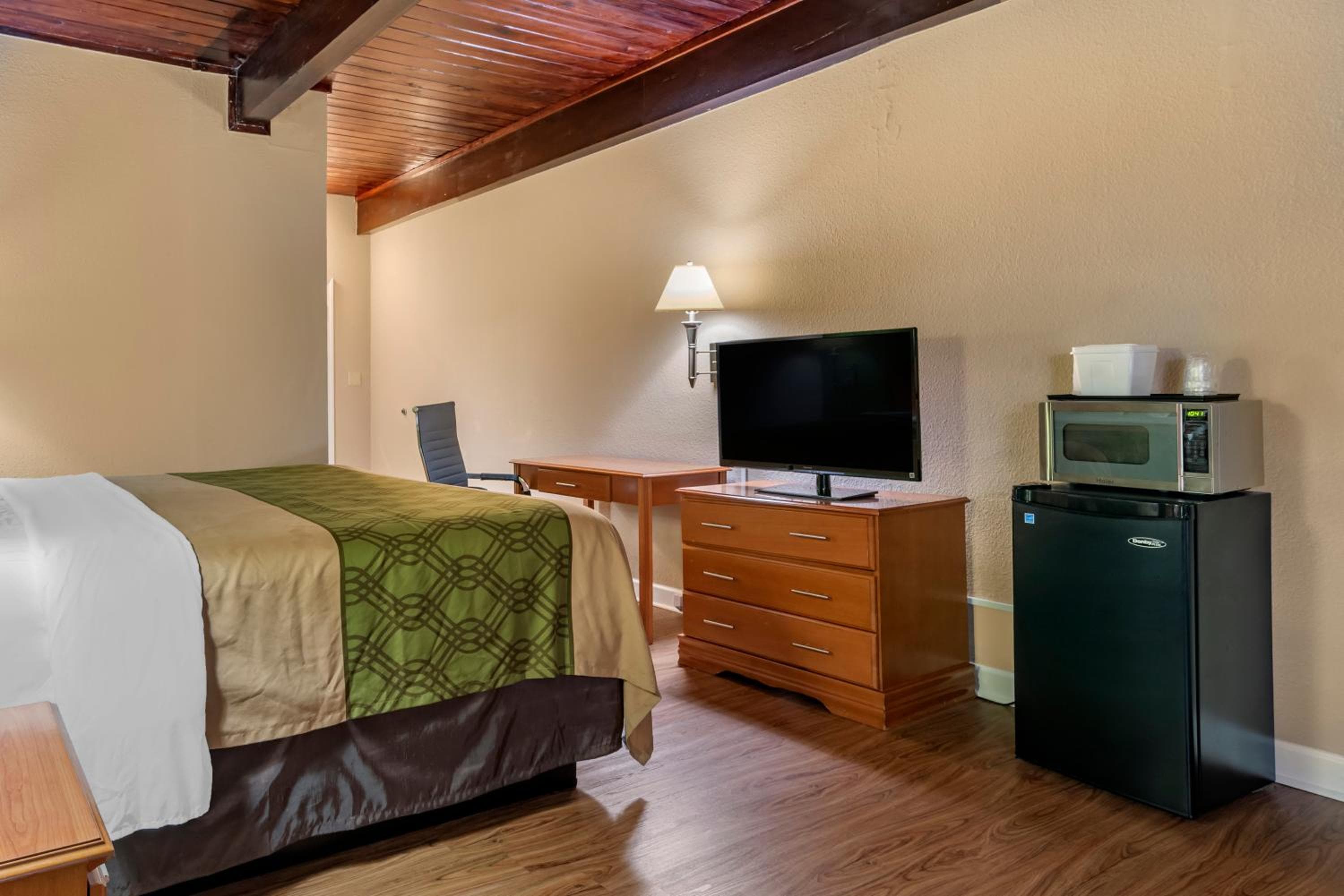Econo Lodge Tallahassee Downtown - University