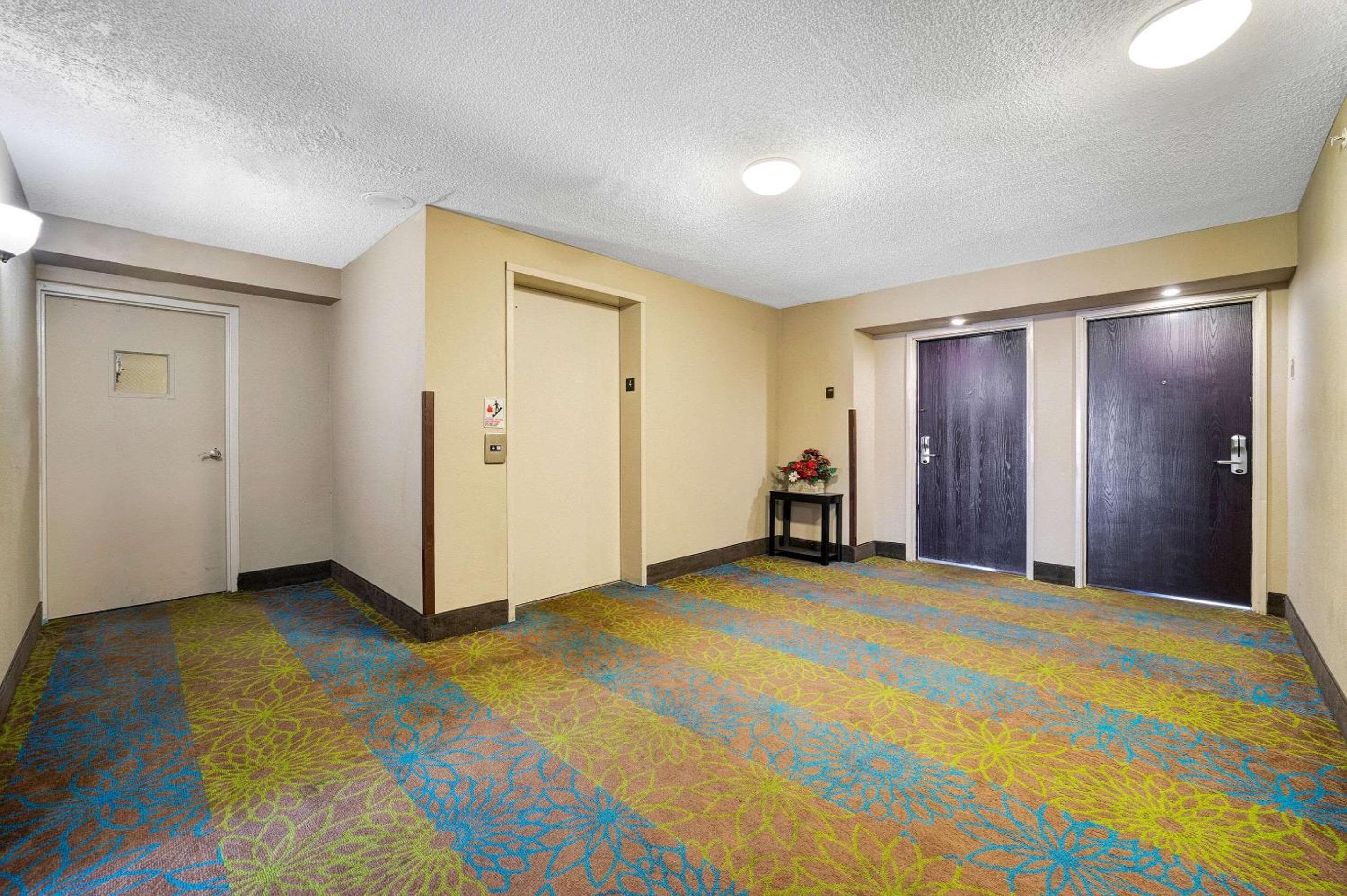 Wingate by Wyndham Leesburg Florida