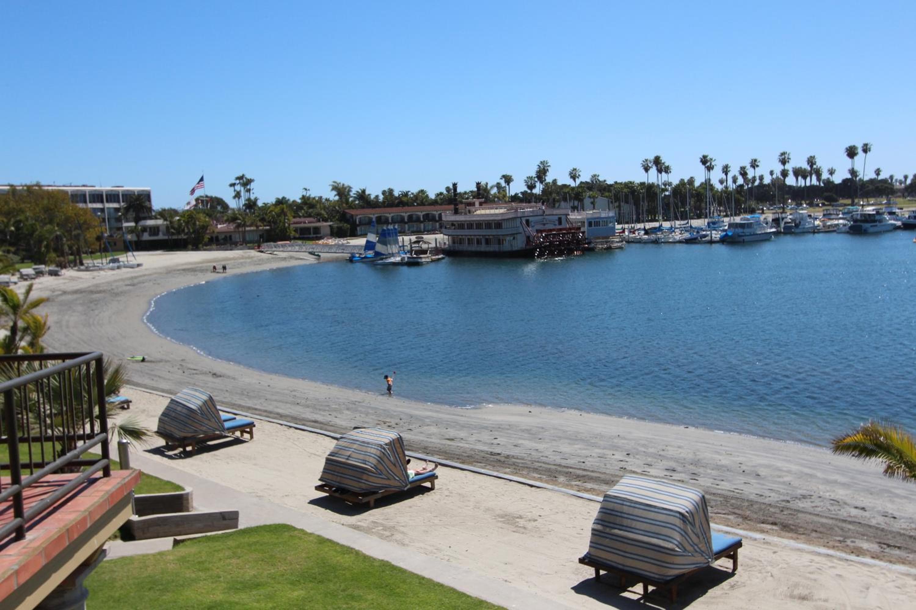 Bahia Resort Hotel