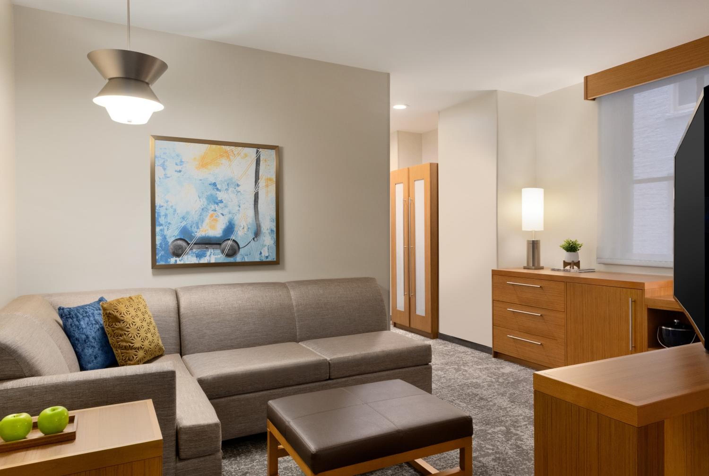 Hyatt Place Houston Downtown