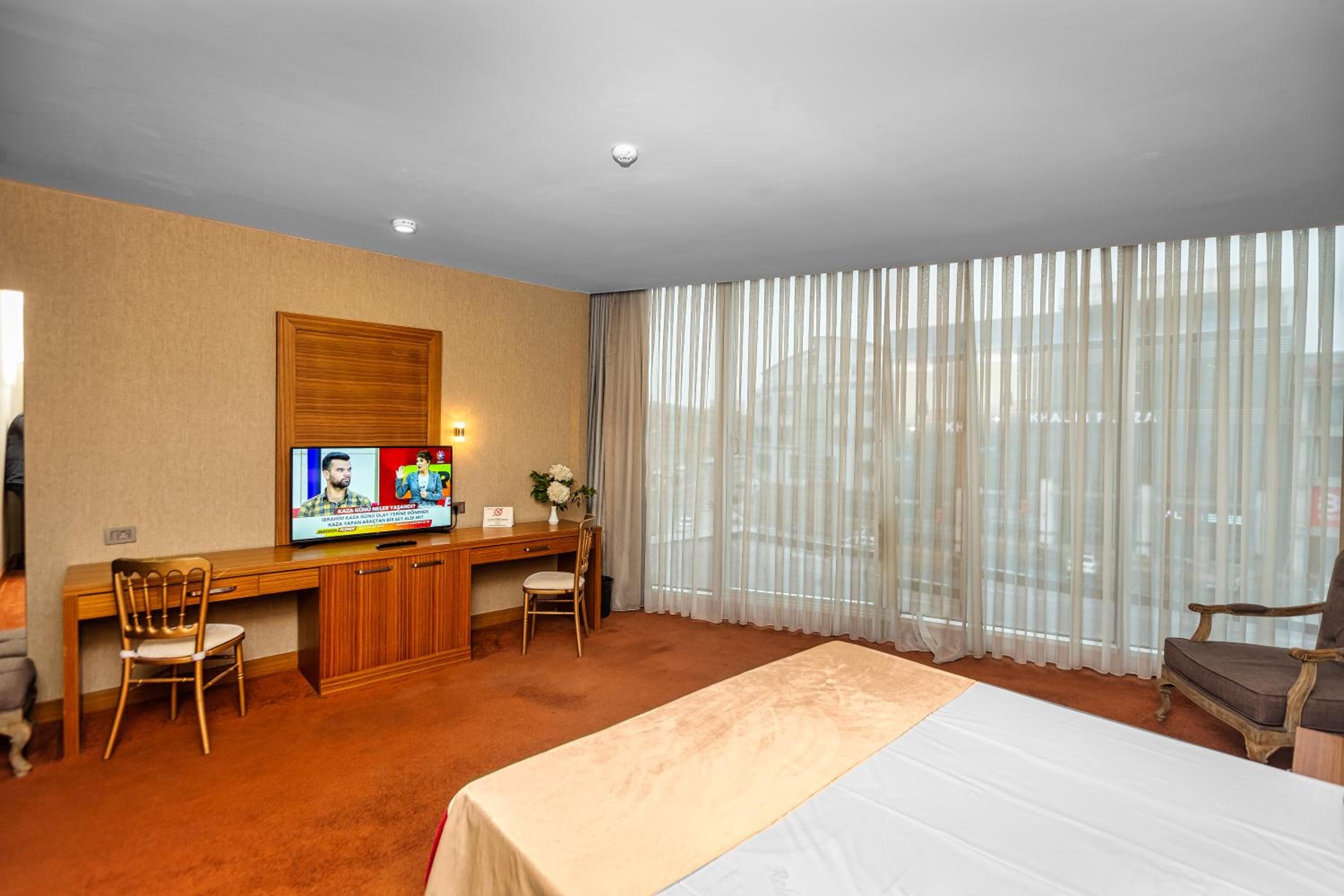 Sky Hotel Baku