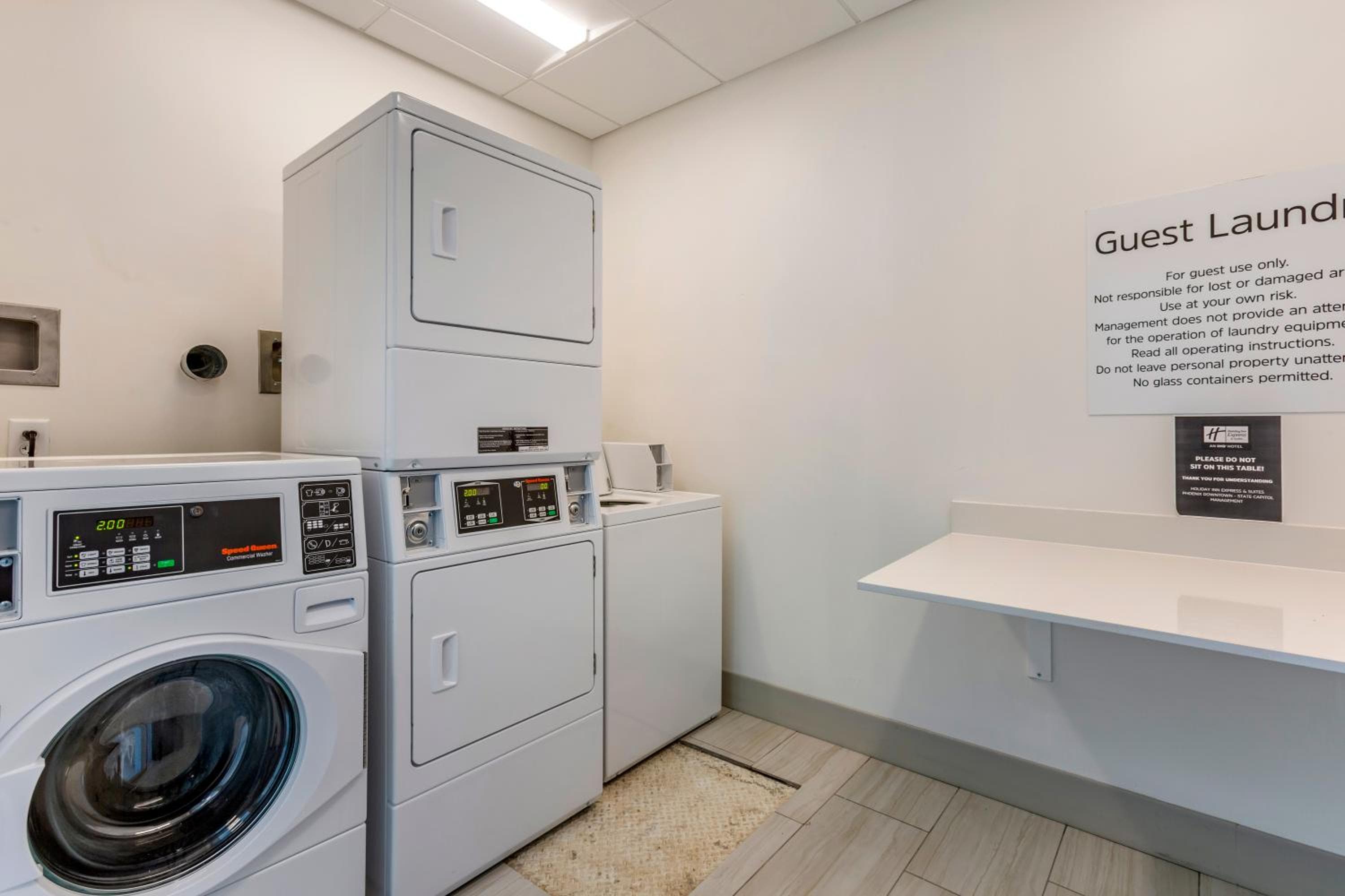 Holiday Inn Express & Suites - Phoenix Dwtn - State Capitol by IHG