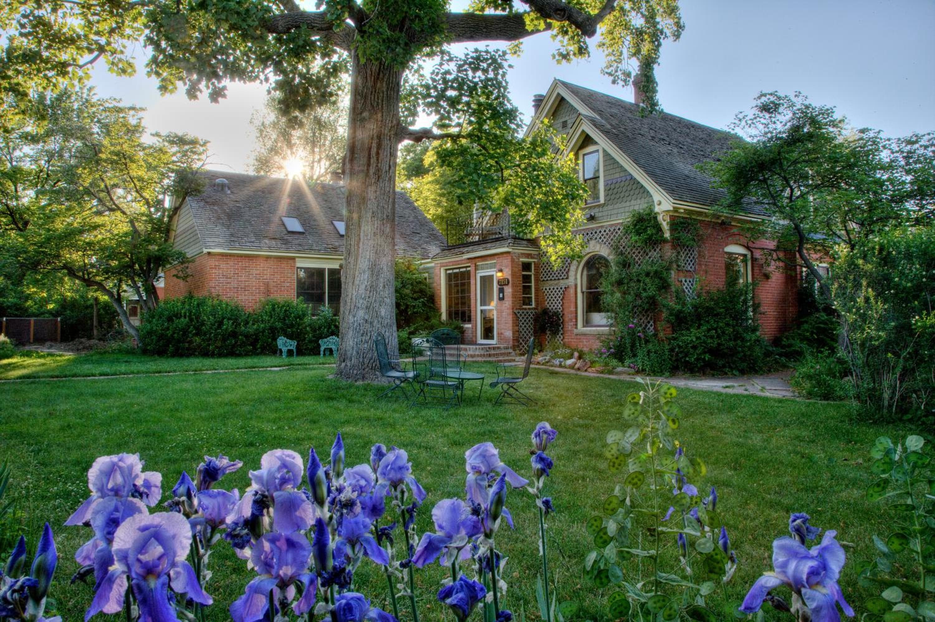Boulder Guest House