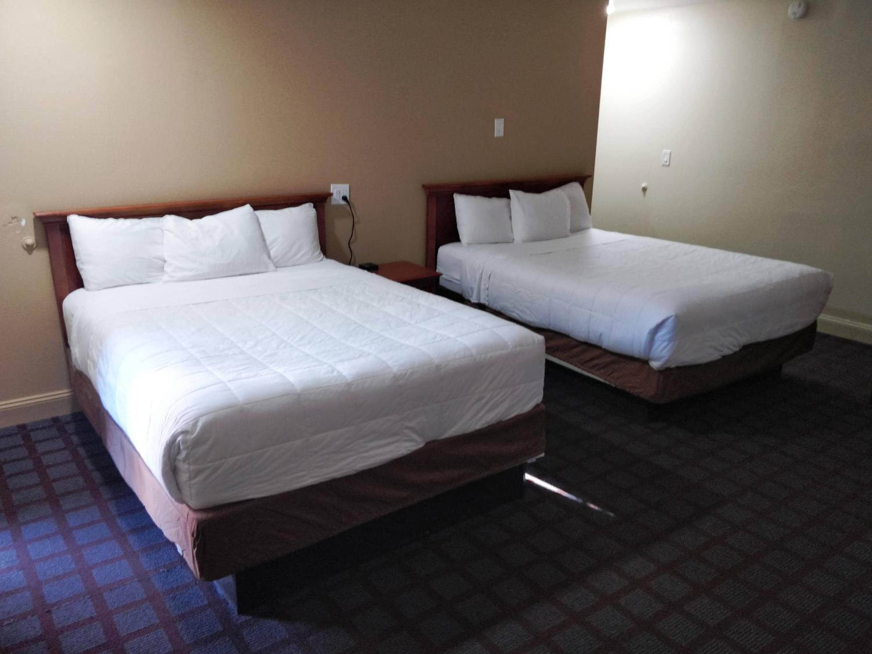 Ventura Grand Inn