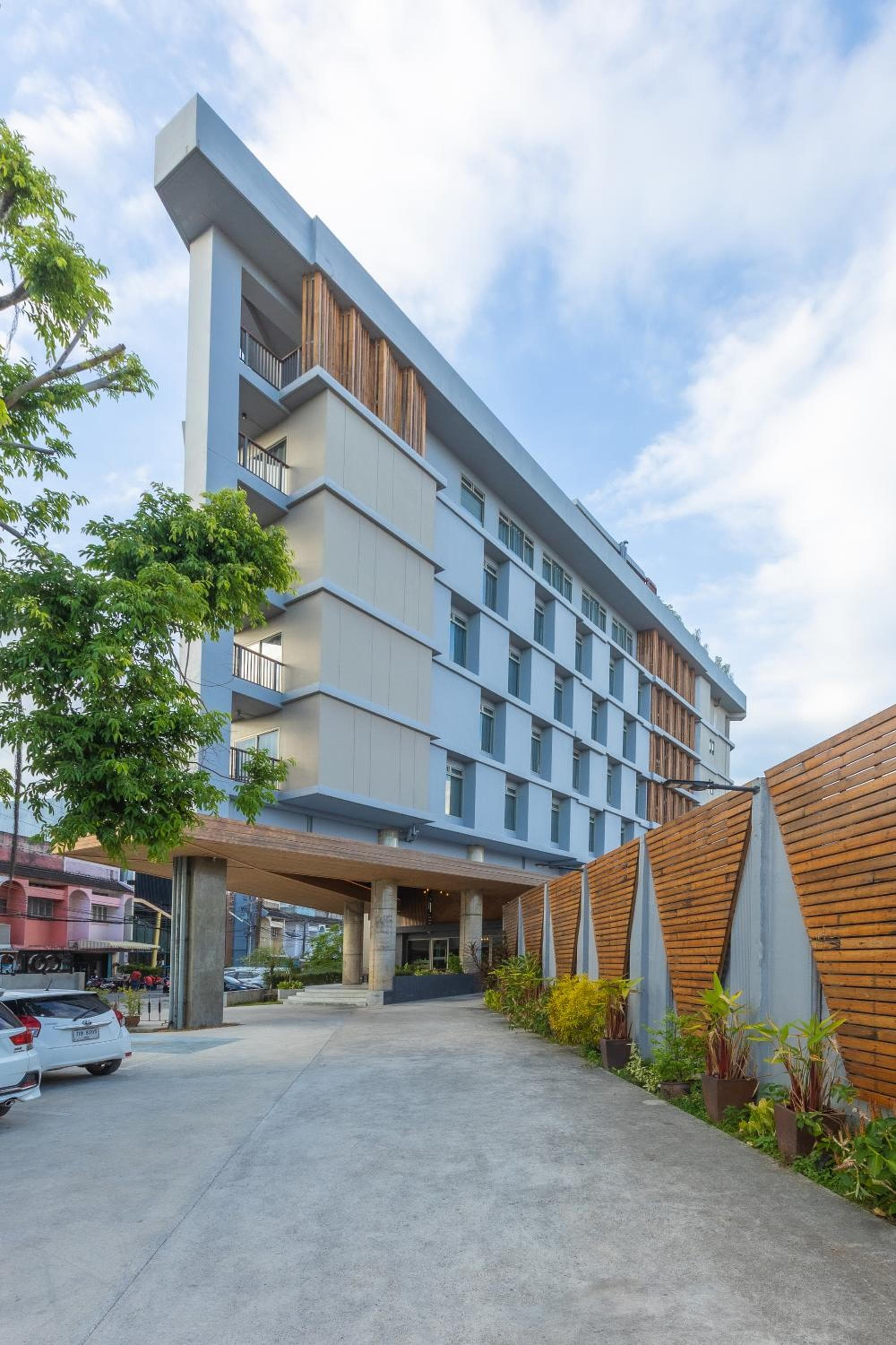 EcoLoft Hotel - SHA Plus