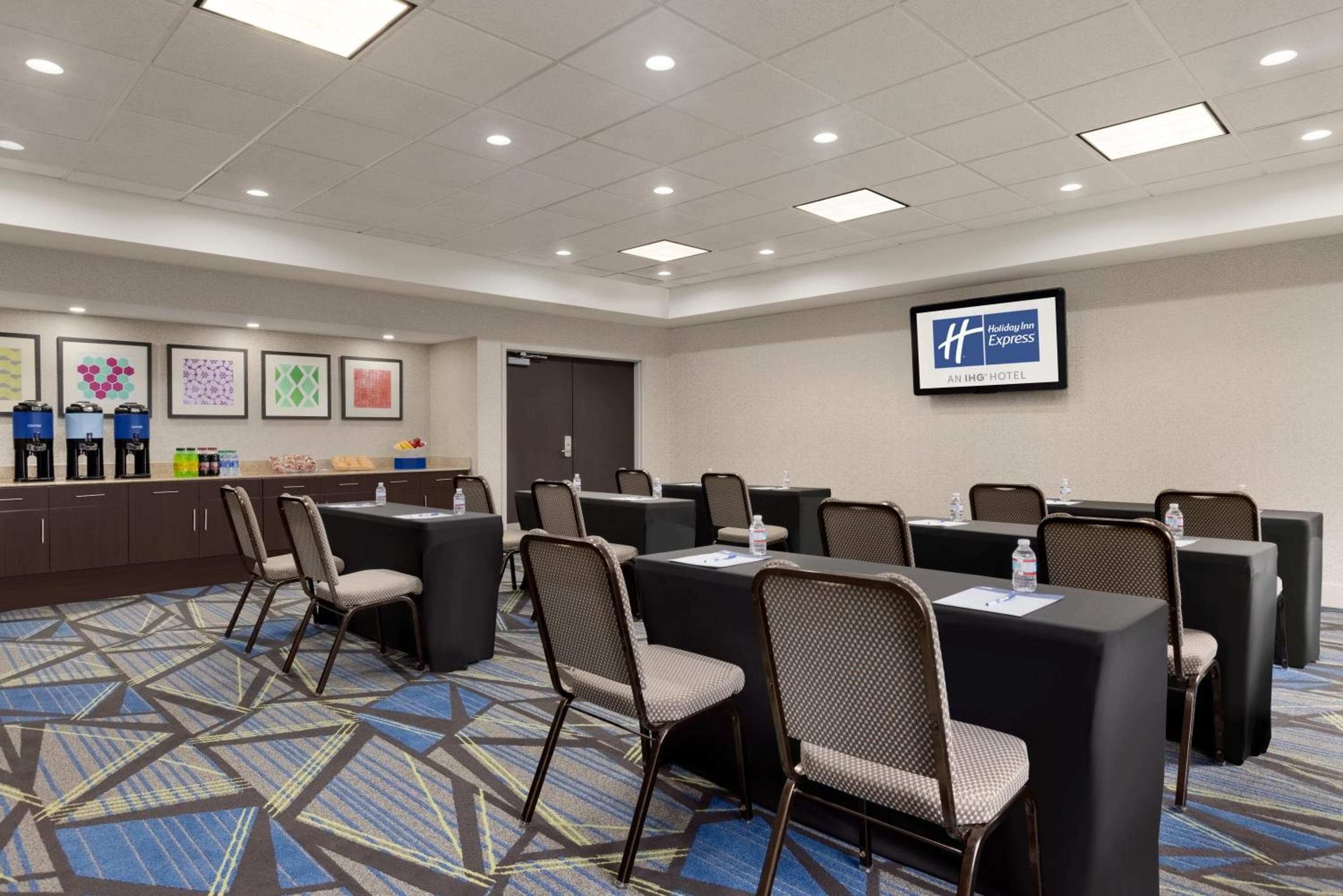 Holiday Inn Express Hotel & Suites Opelika Auburn by IHG