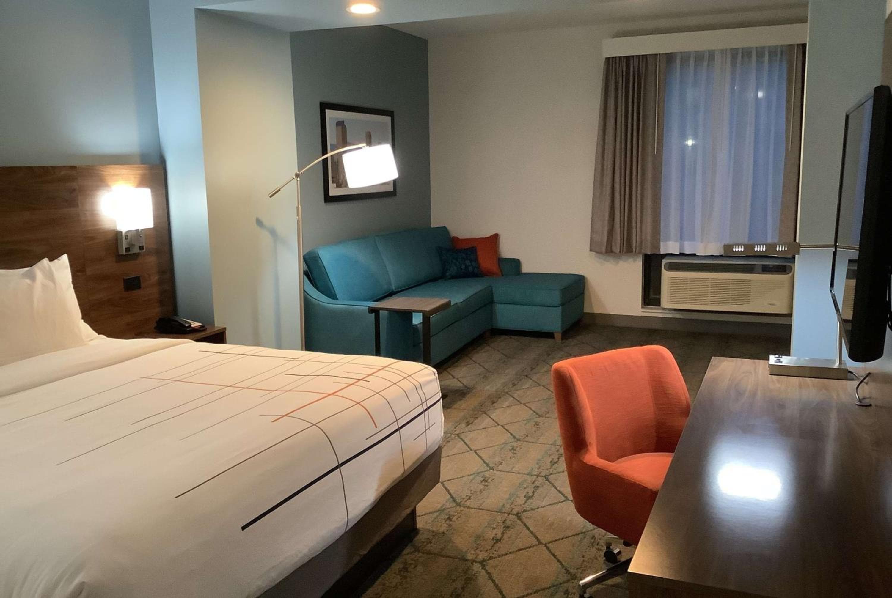 La Quinta Inn & Suites by Wyndham Littleton-Red Rocks