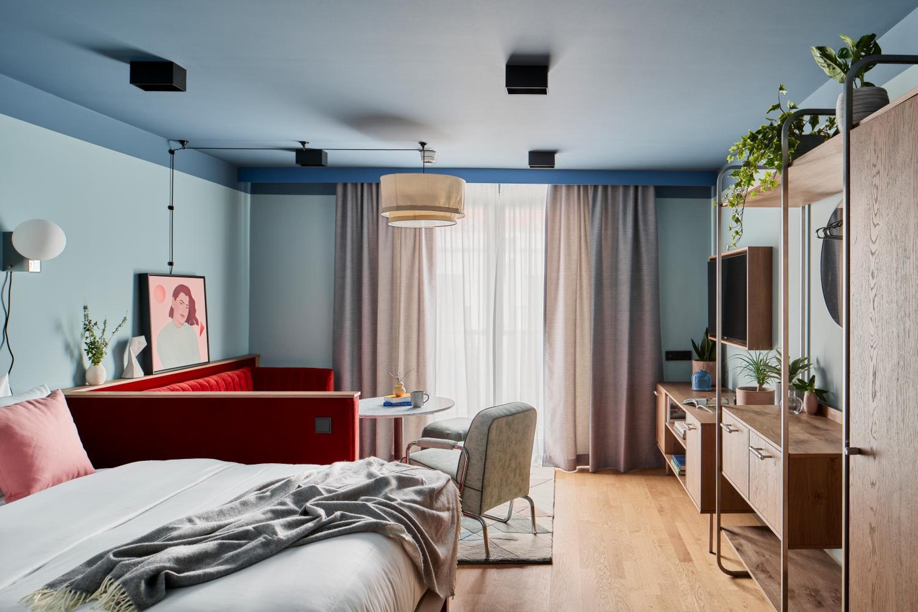 hotel room