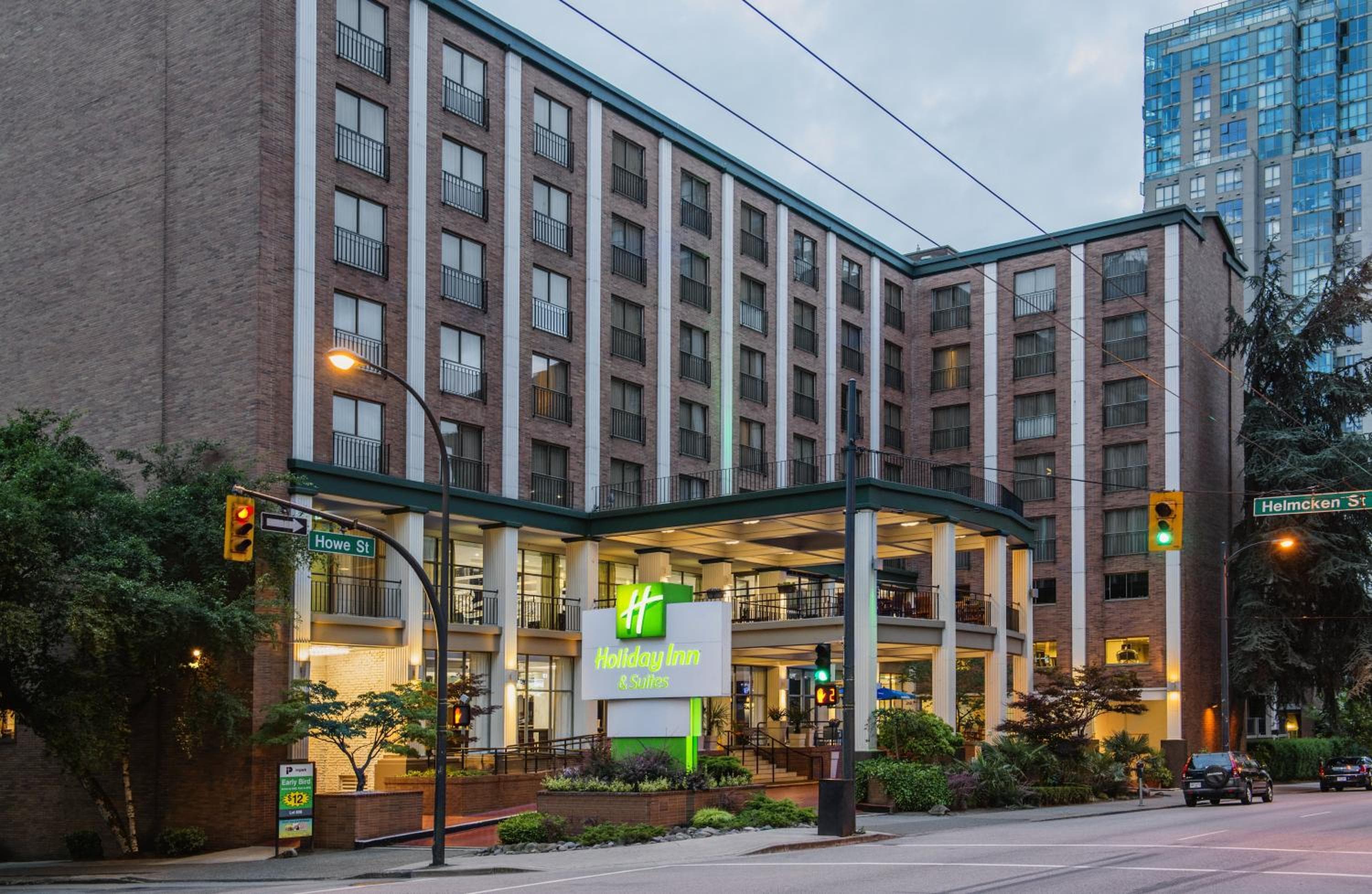 Holiday Inn & Suites Vancouver Downtown by IHG