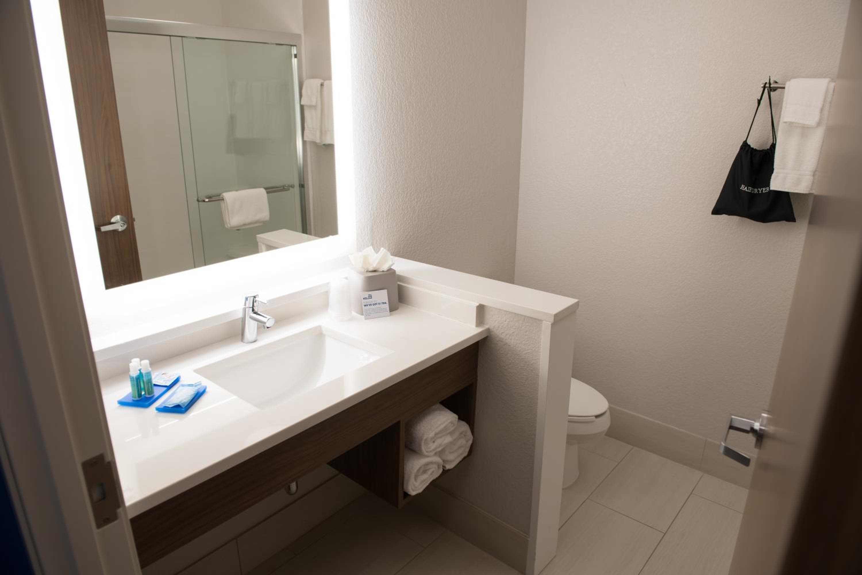 Holiday Inn Express & Suites - Mishawaka - South Bend by IHG