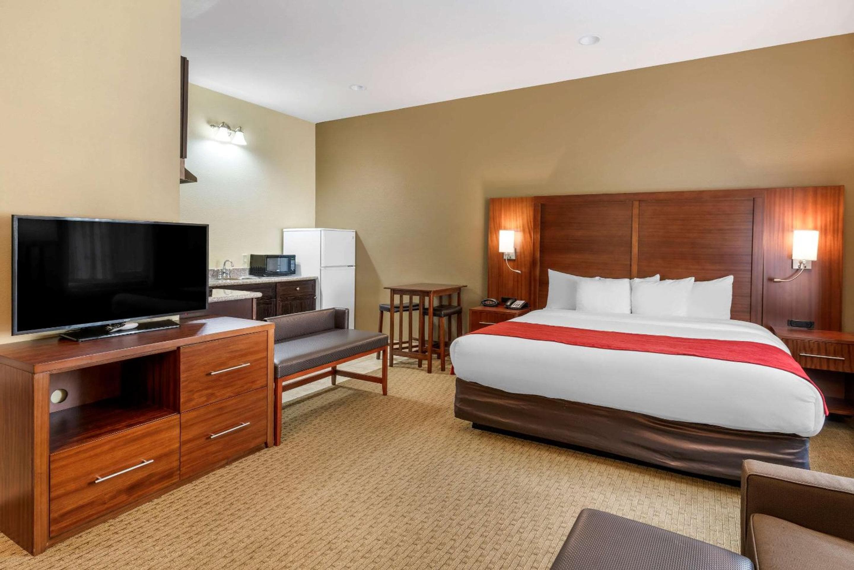 Comfort Suites Eugene University