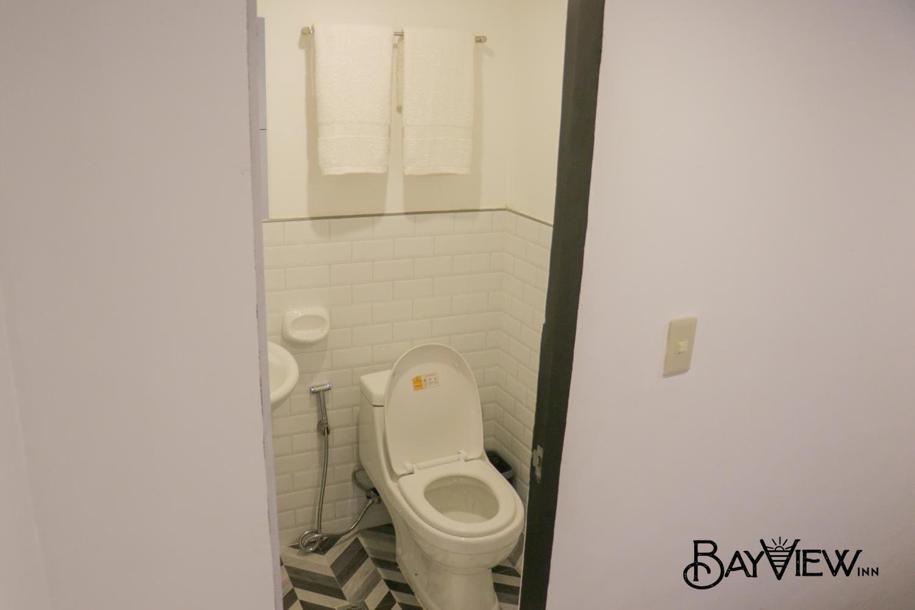 Bay View Inn