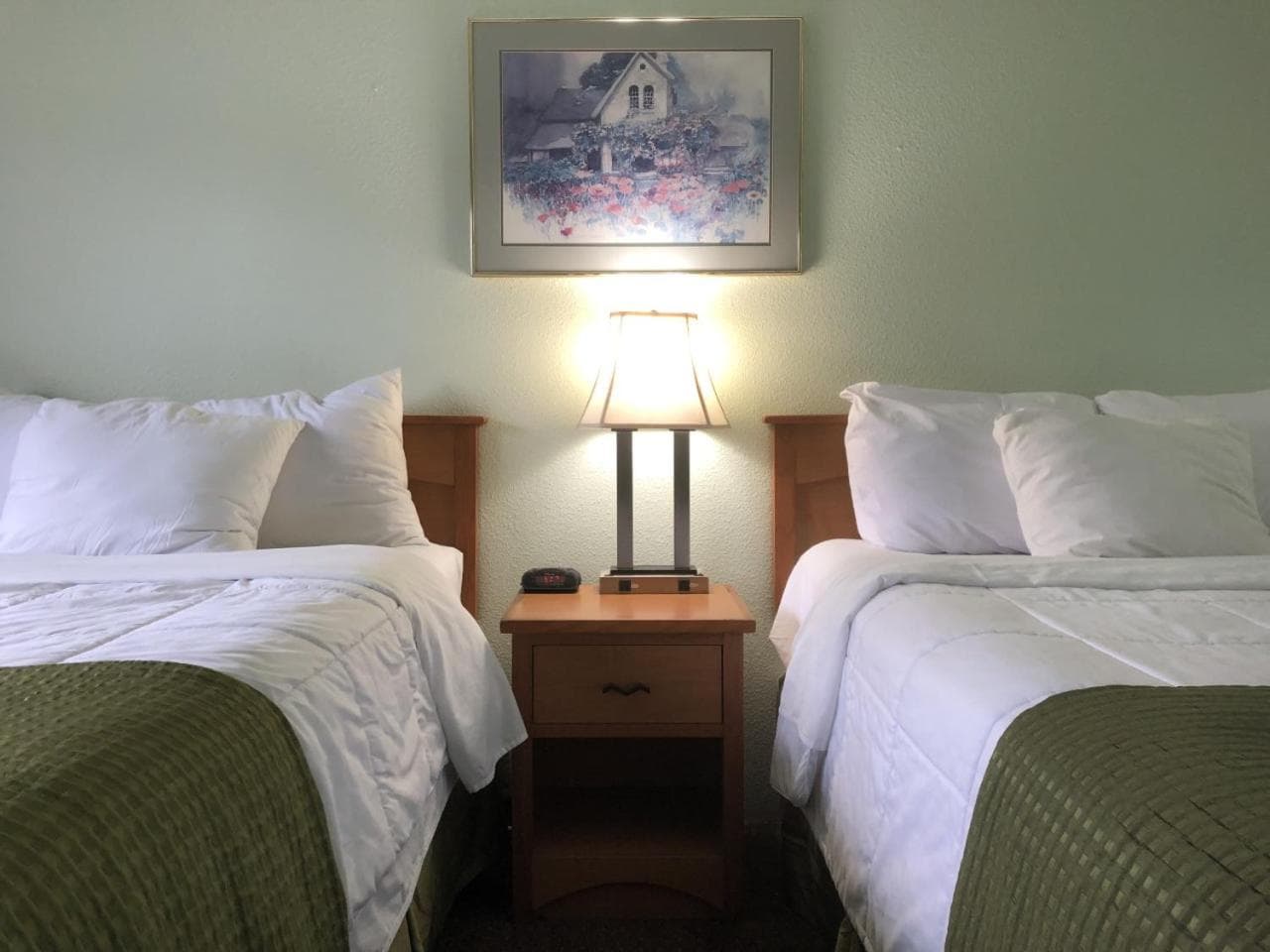 Travelodge by Wyndham Seattle North of Downtown