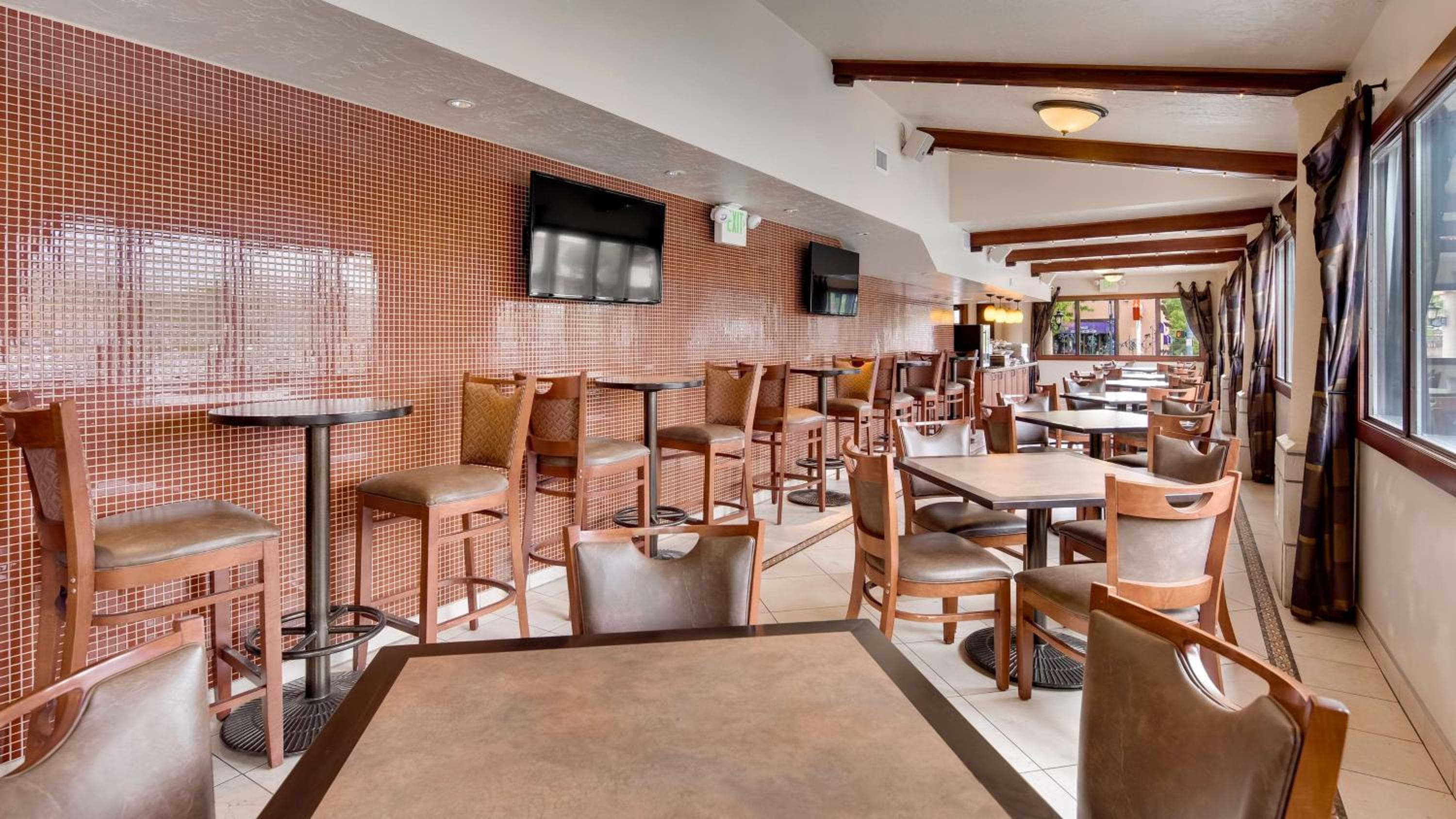 Best Western Plus Greenwell Inn