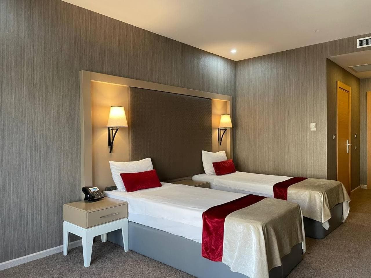 Sky Hotel Baku
