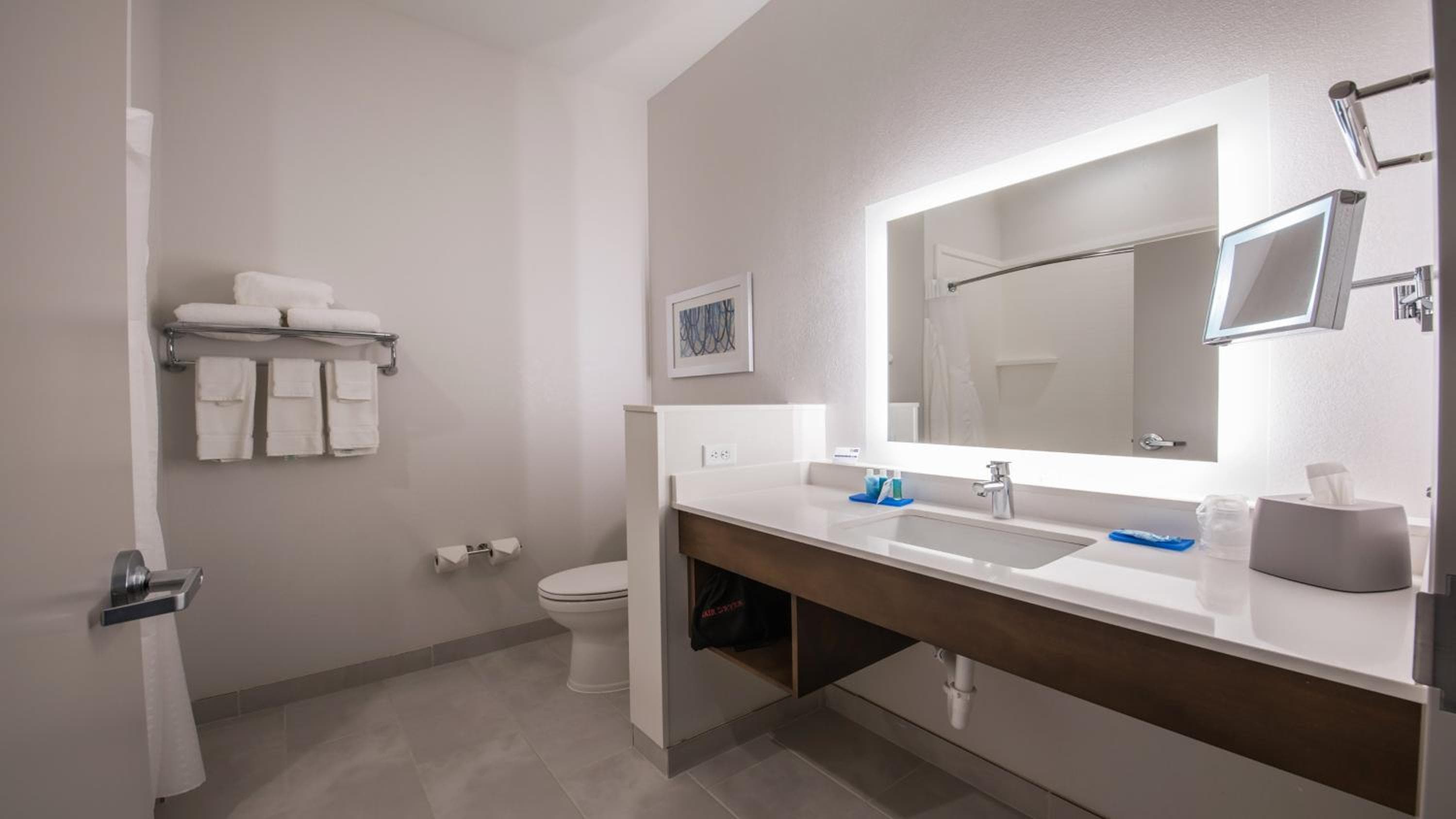 Holiday Inn Express & Suites - Dripping Springs - Austin Area by IHG
