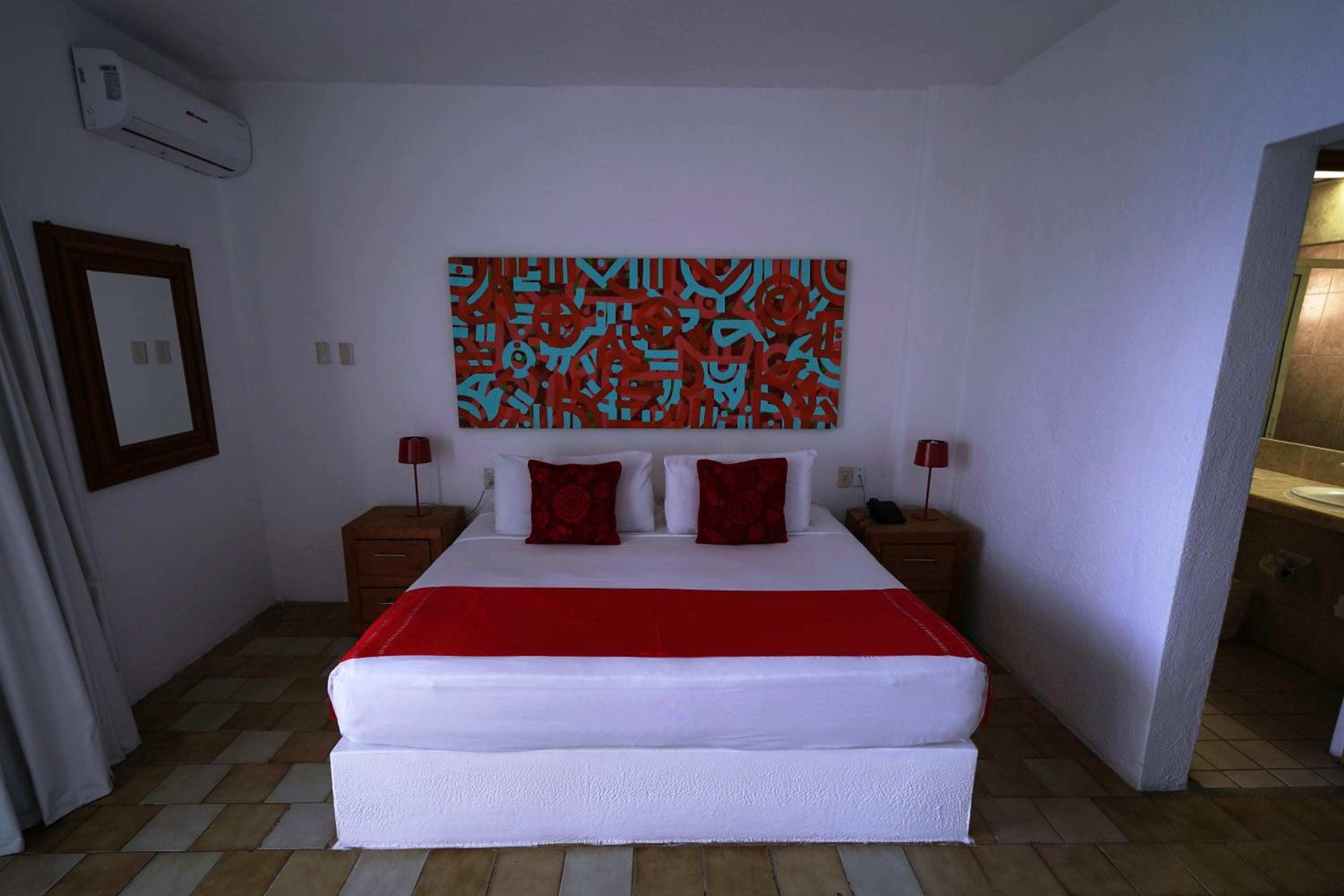 Emperador Vallarta Beachfront Hotel and Suites