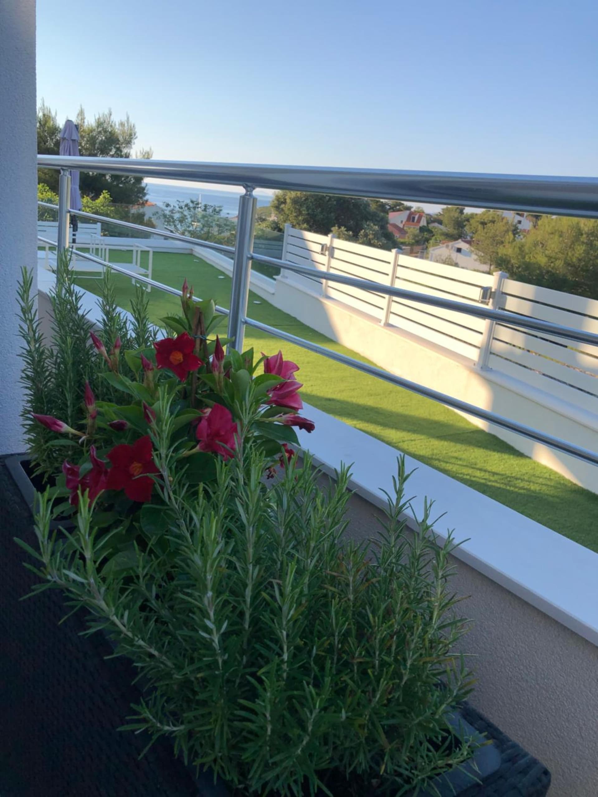 Ada Vis Apartments