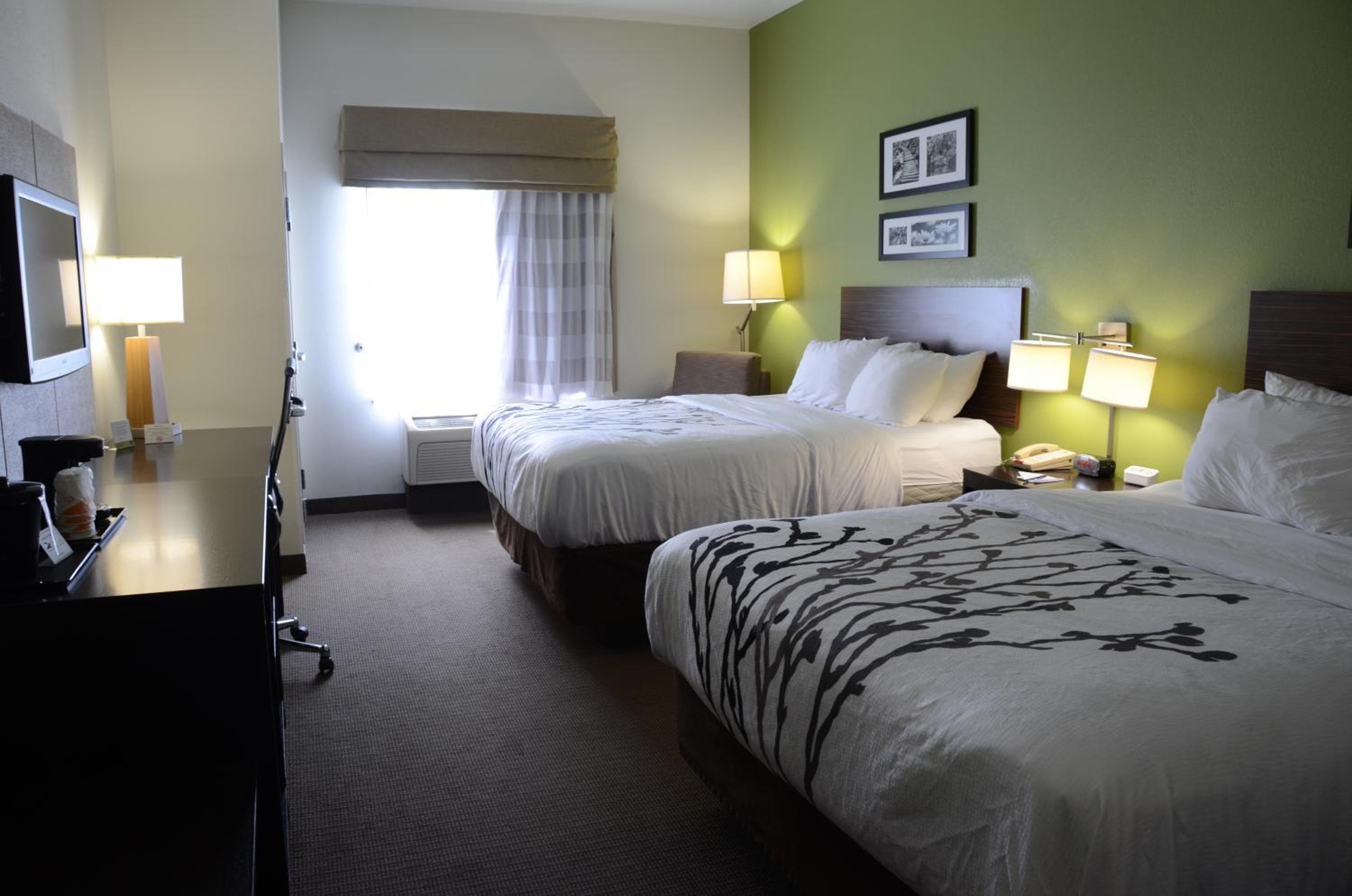 Sleep Inn & Suites Cave City