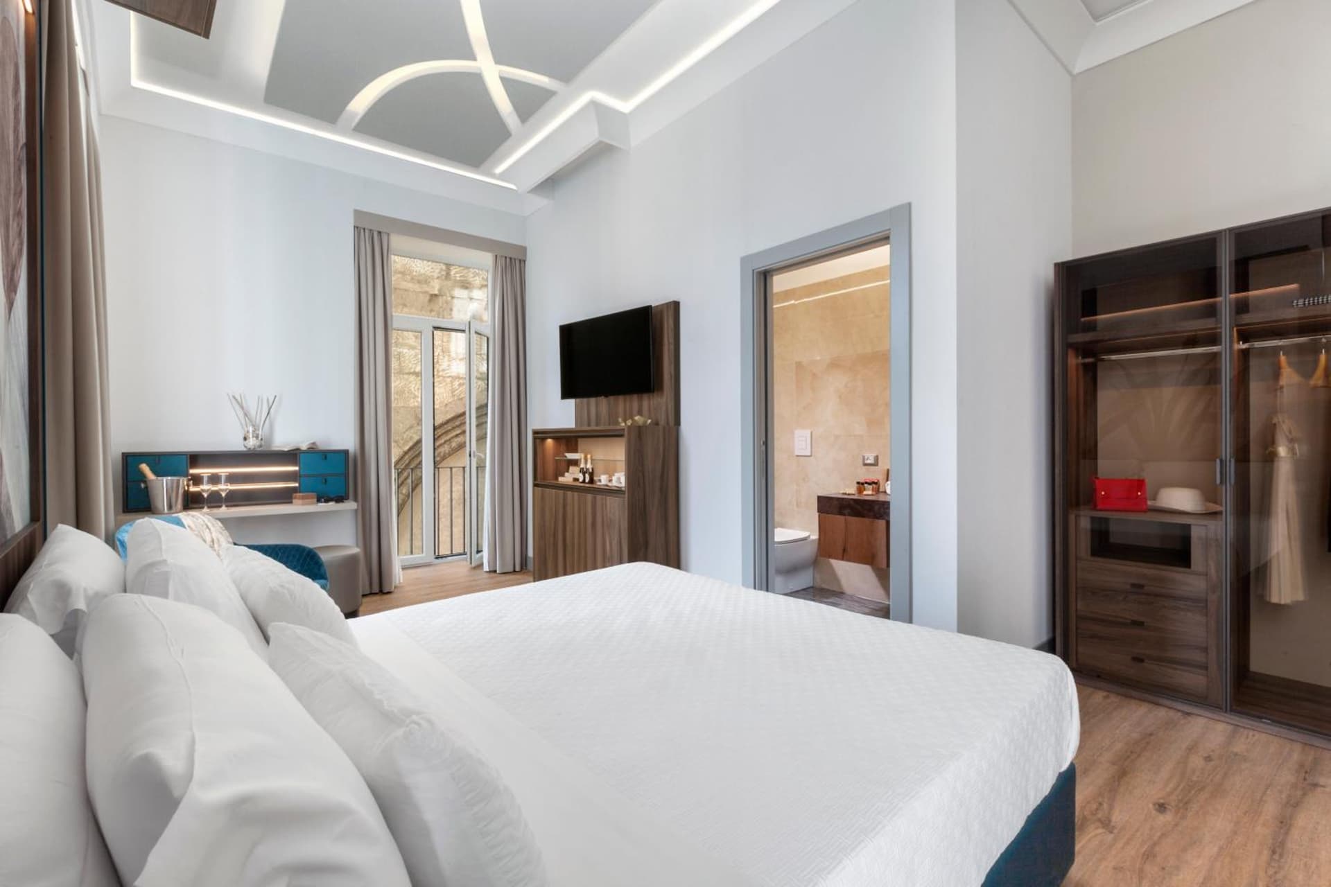 hotel room
