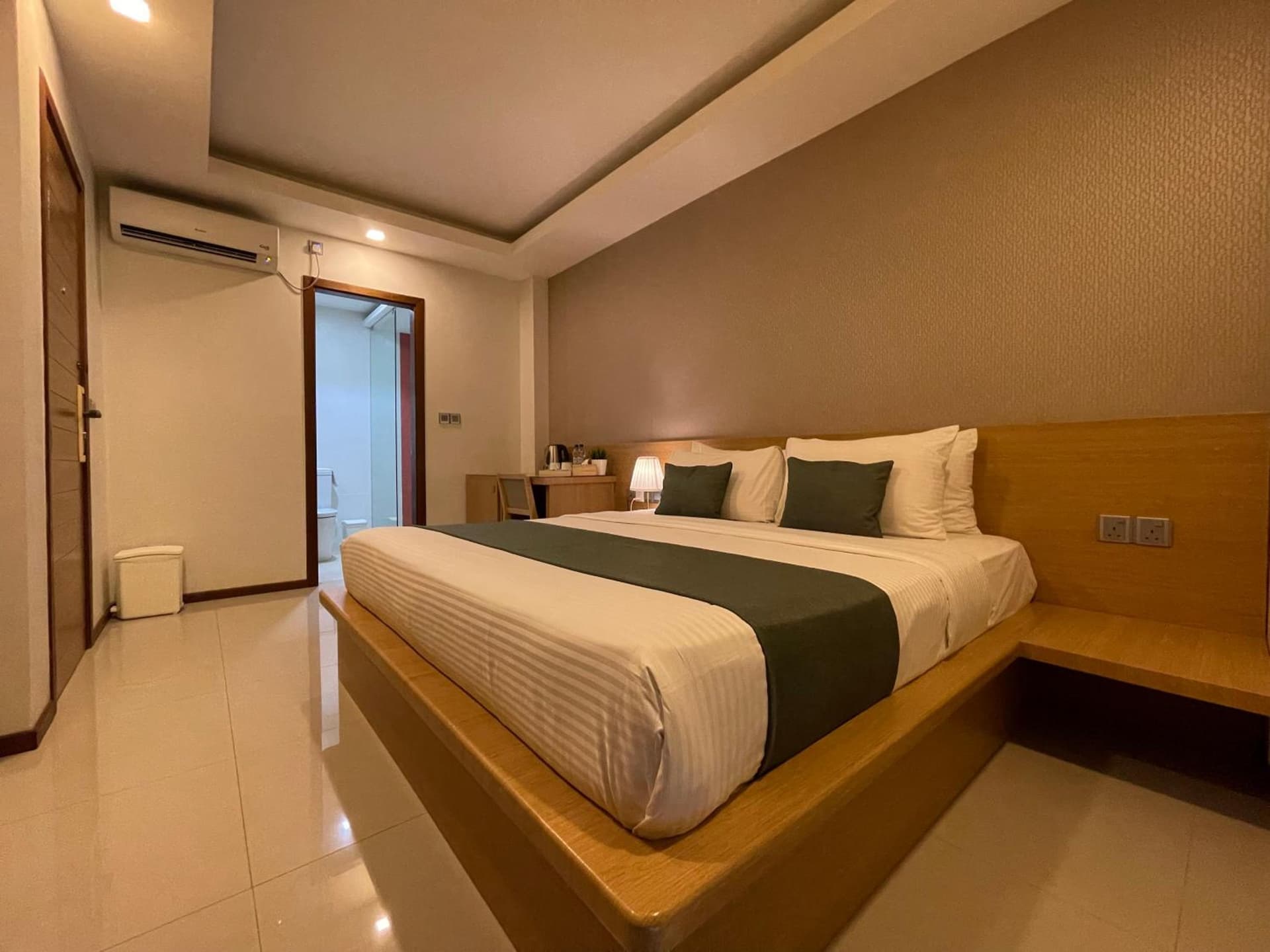 Huvan Beach Hotel at Hulhumale