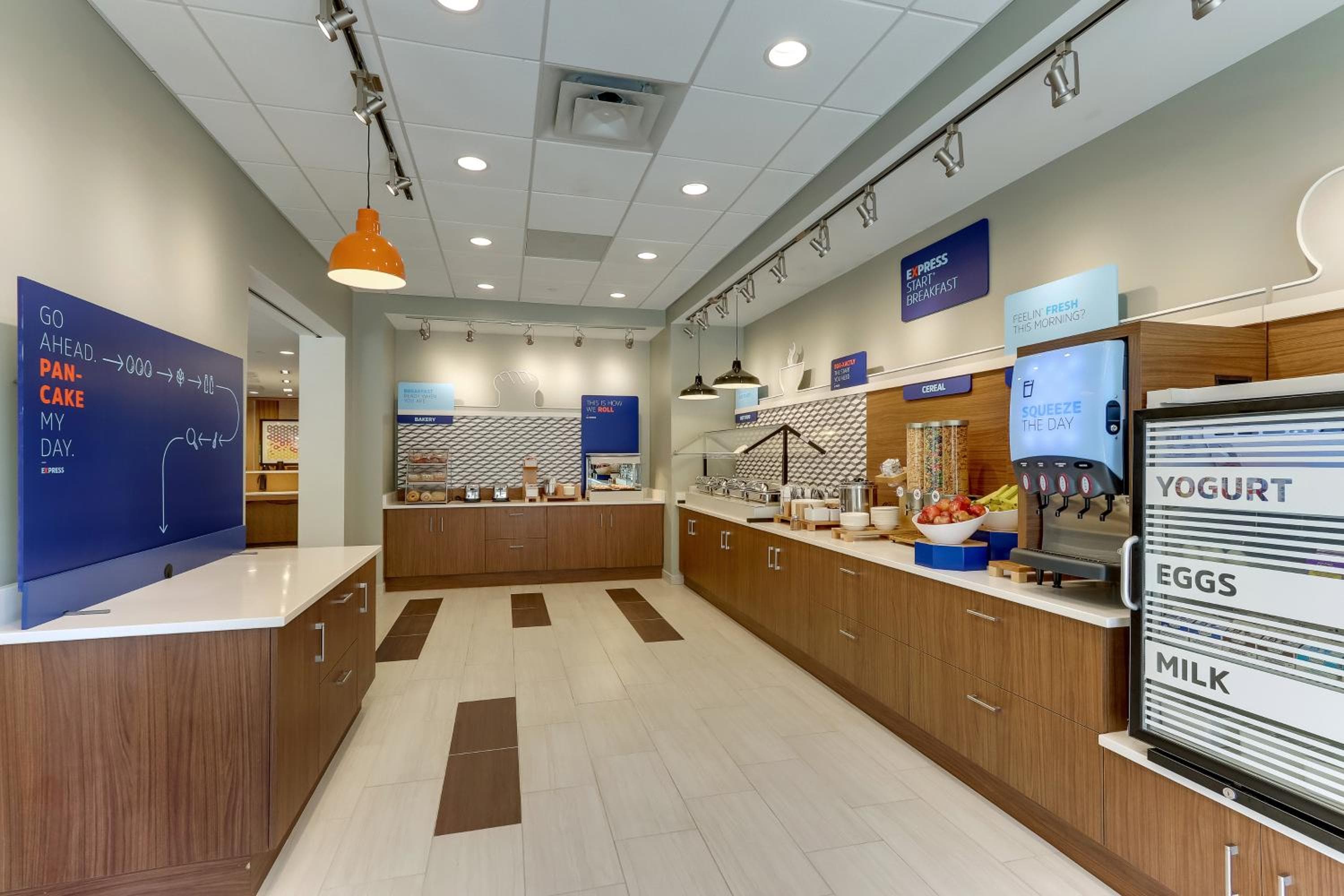 Holiday Inn Express & Suites - Winston - Salem SW - Clemmons by IHG
