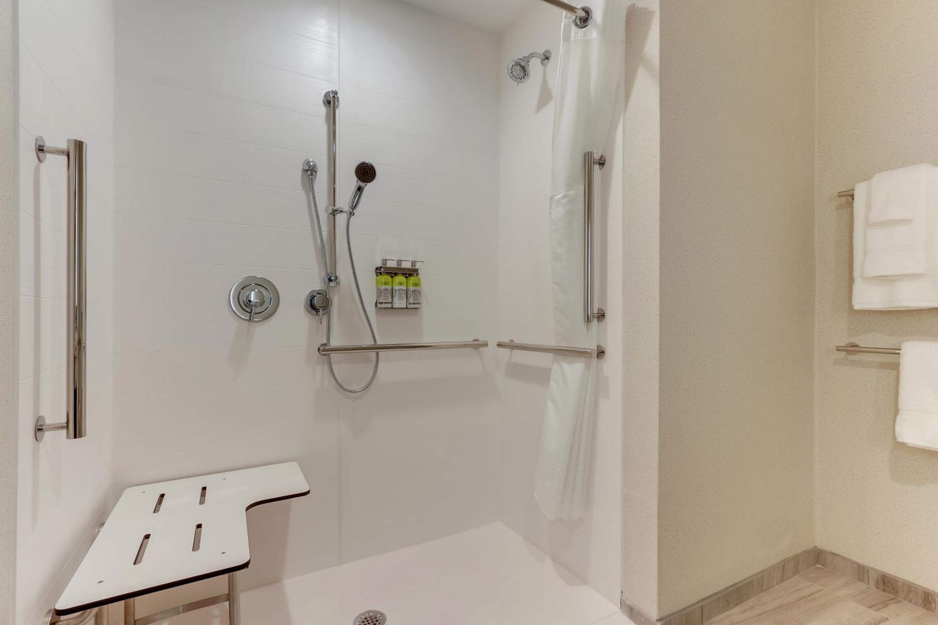 Holiday Inn Express & Suites - Winston - Salem SW - Clemmons by IHG