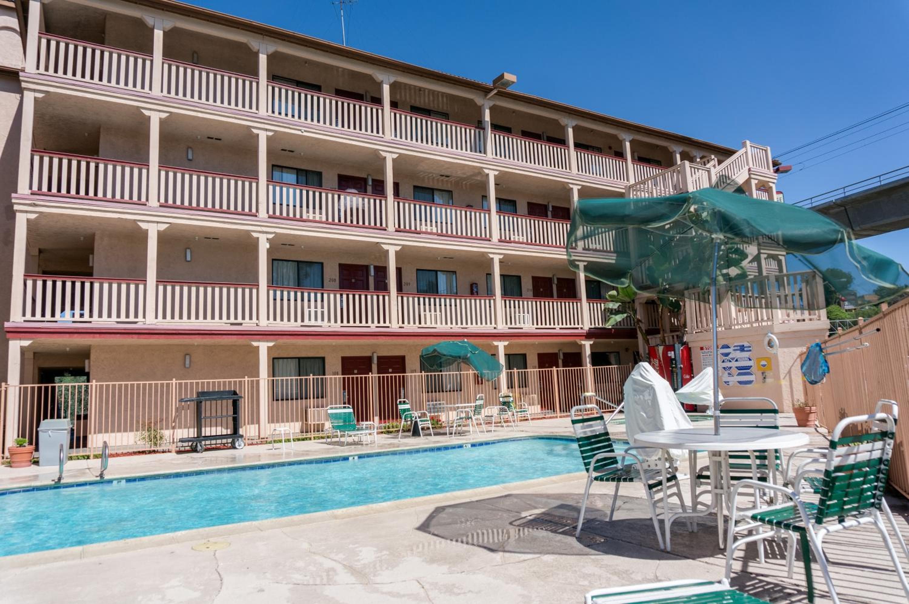Heritage Inn La Mesa