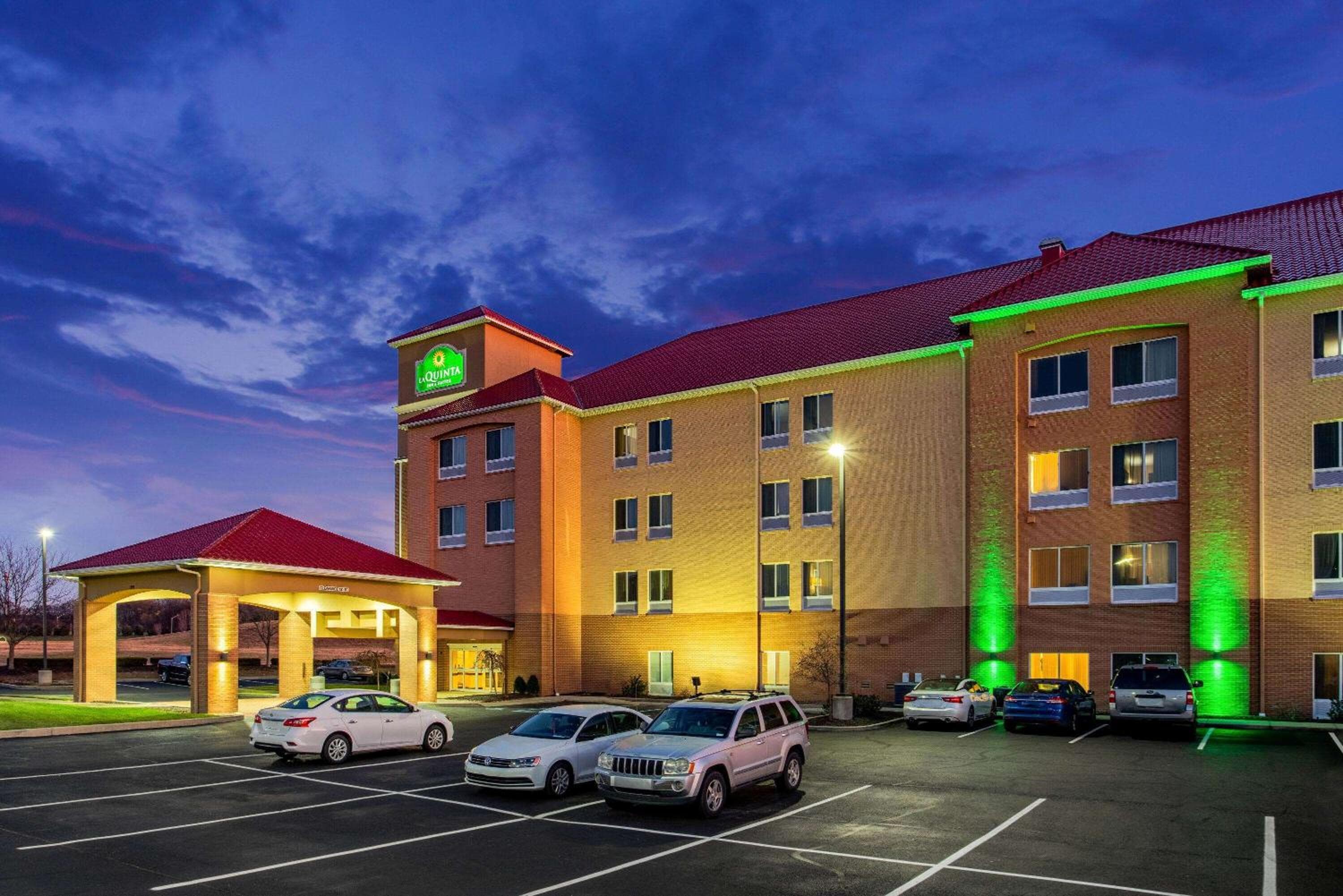 Spark by Hilton Plainfield Indianapolis Airport