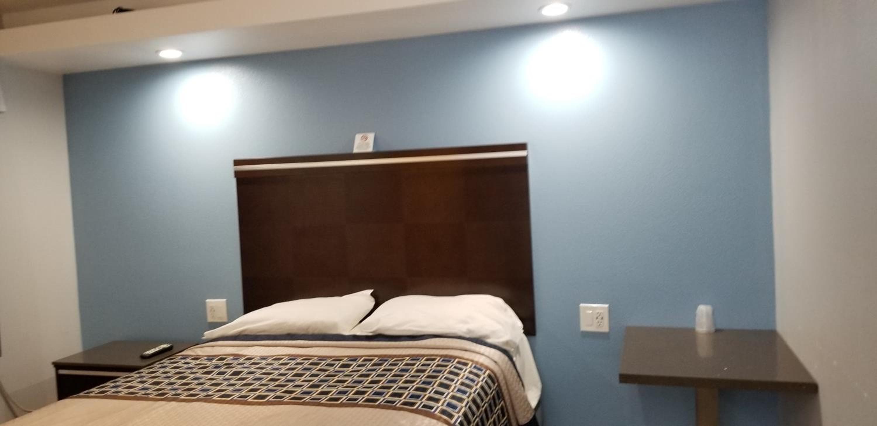 DAY N NIGHT INN - Near Universal Studios Hollywood