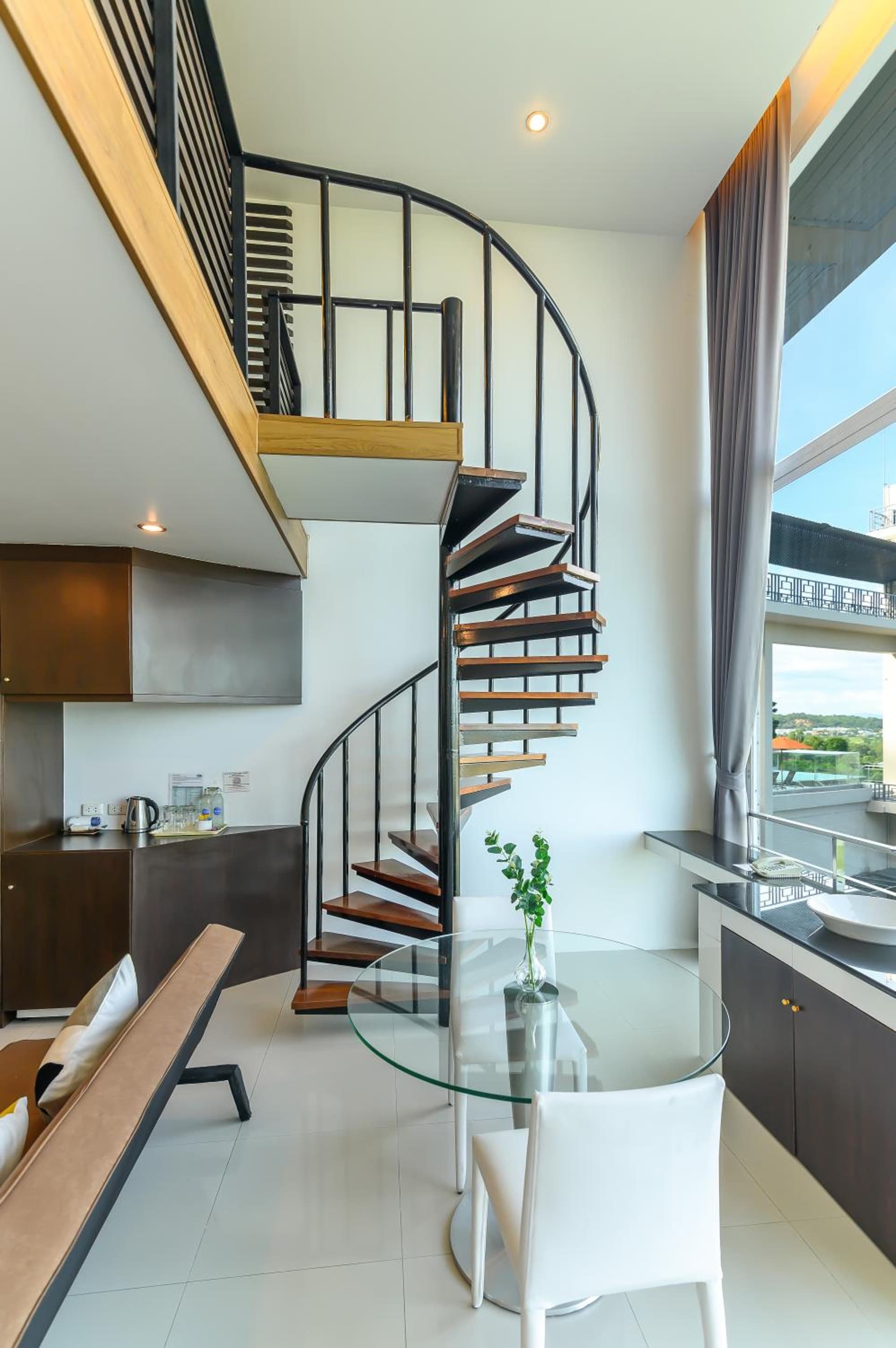 Hilltop Wellness Living