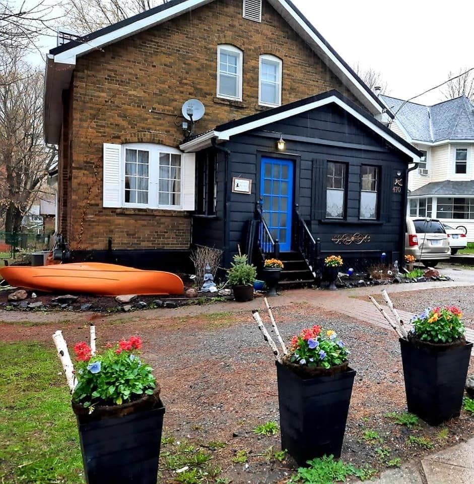 Blue Spruce Bed and Breakfast Muskoka