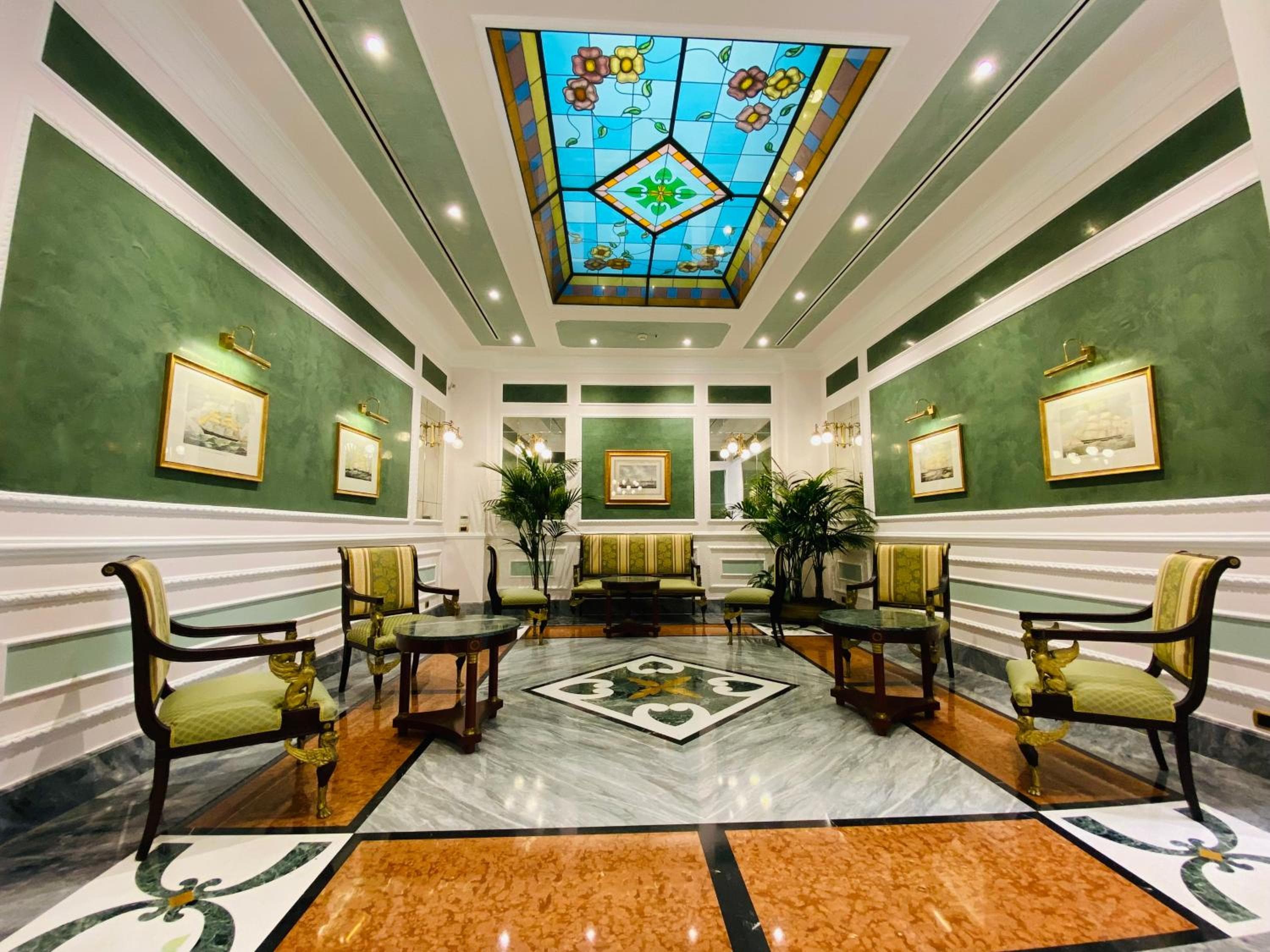 Hotel Bristol Palace
