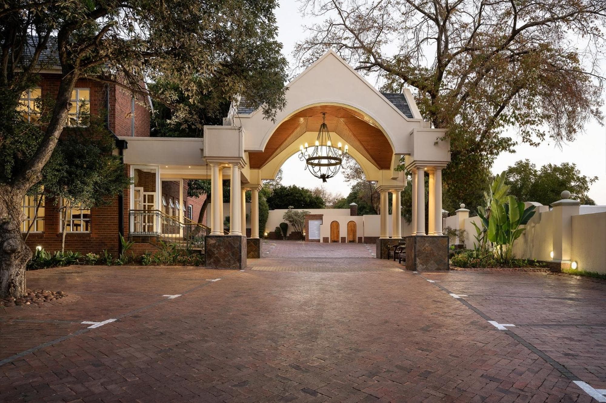 Premier Hotel Quatermain