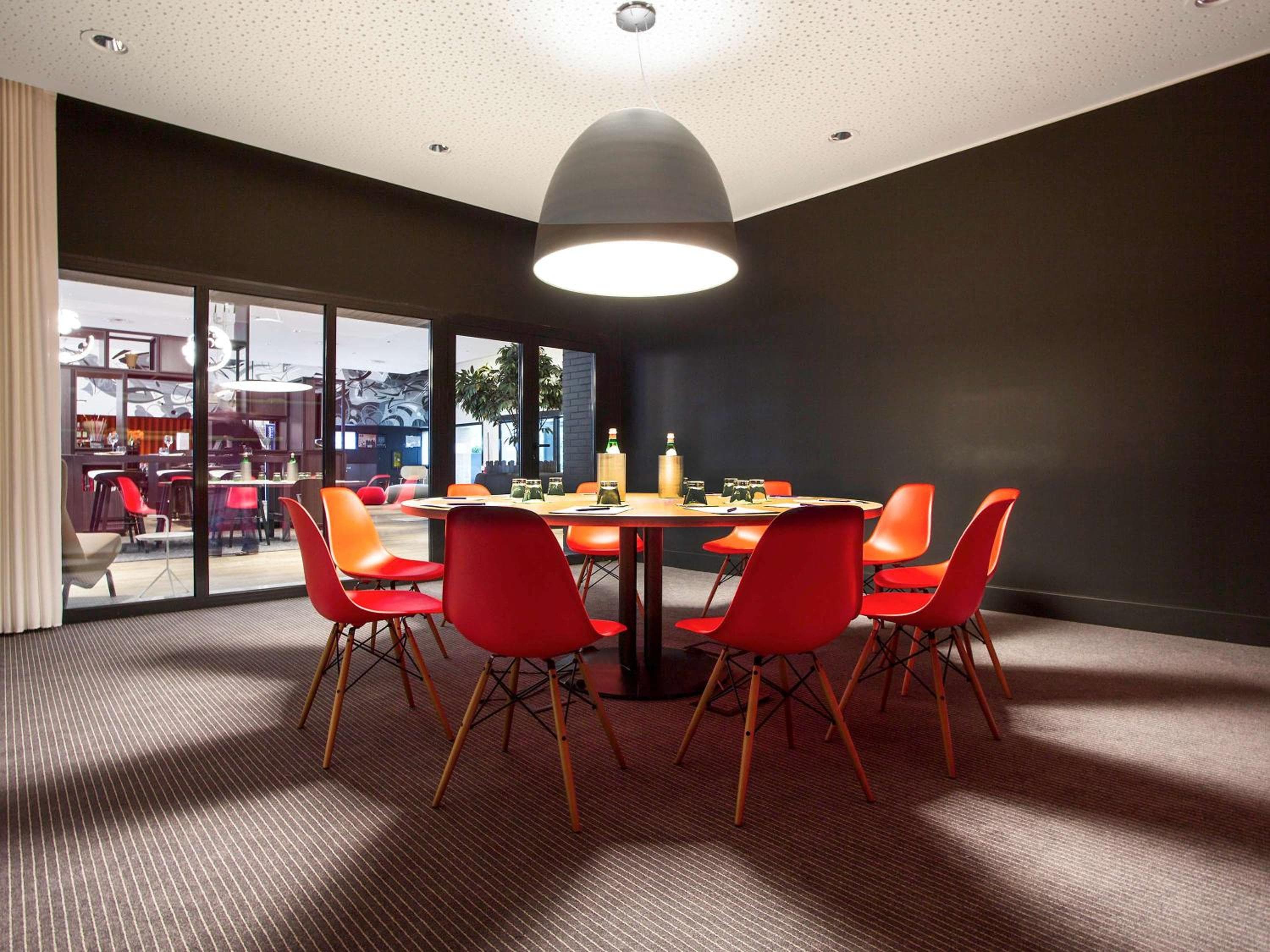 meeting & event spaces