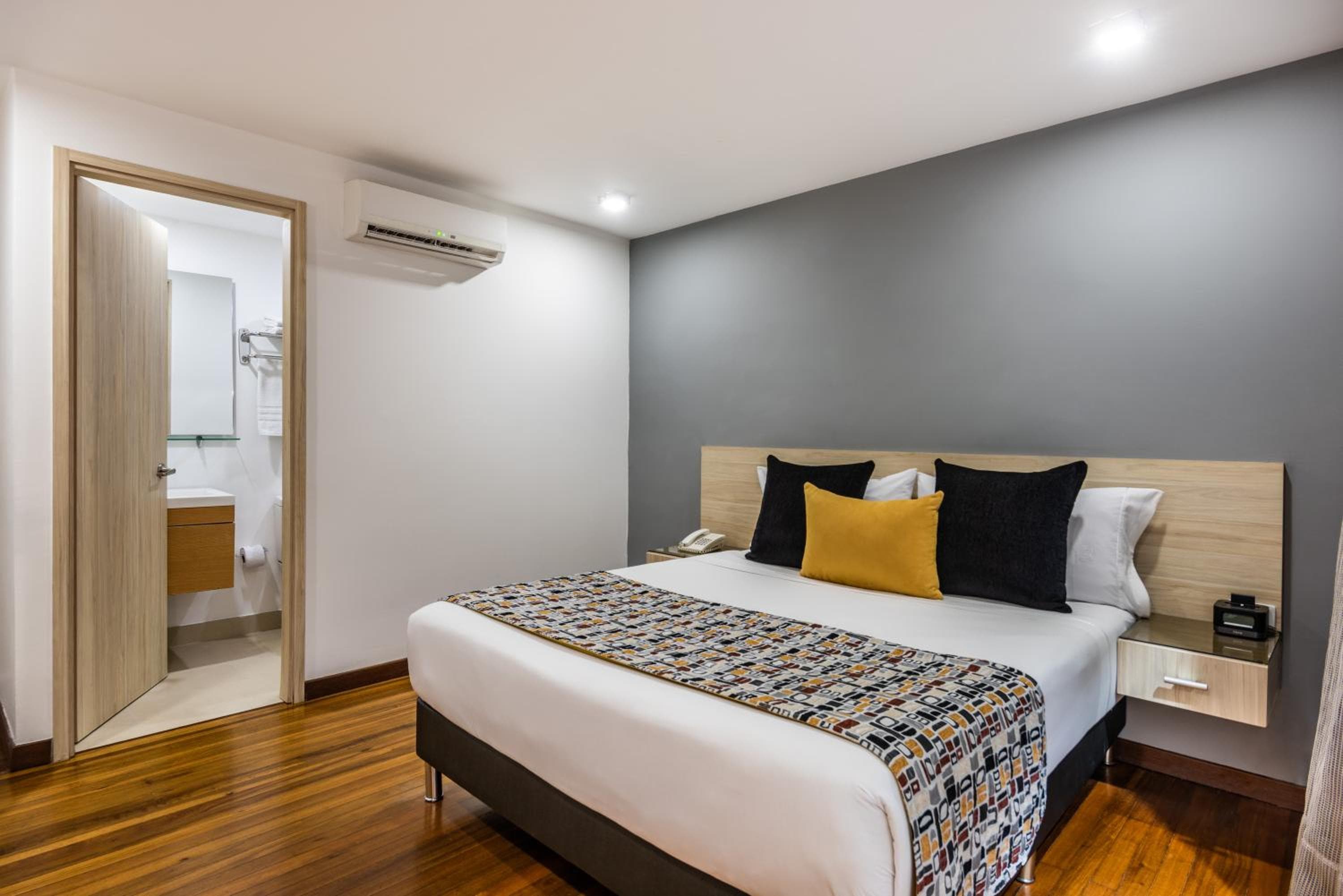 Hotel Asturias Medellin