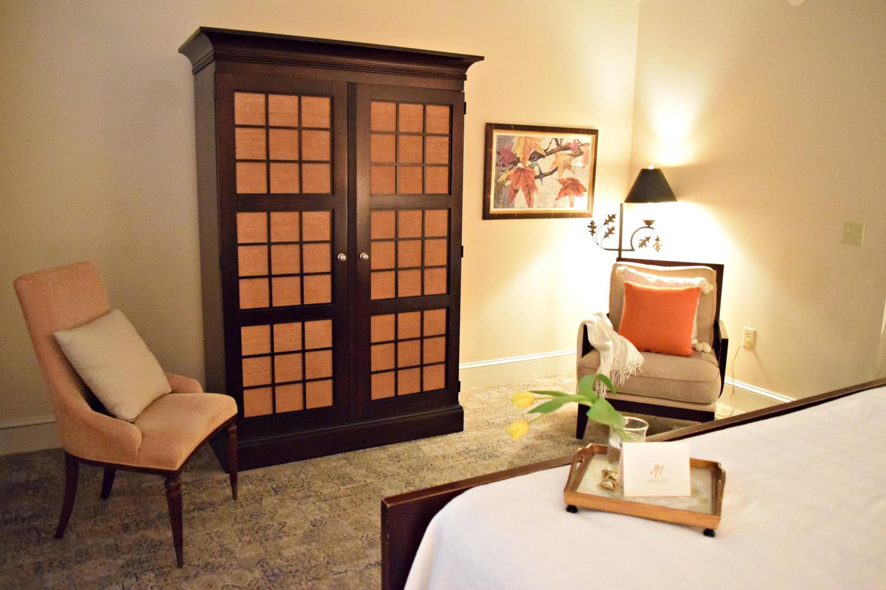 JH Adams Inn, Trademark Collection by Wyndham
