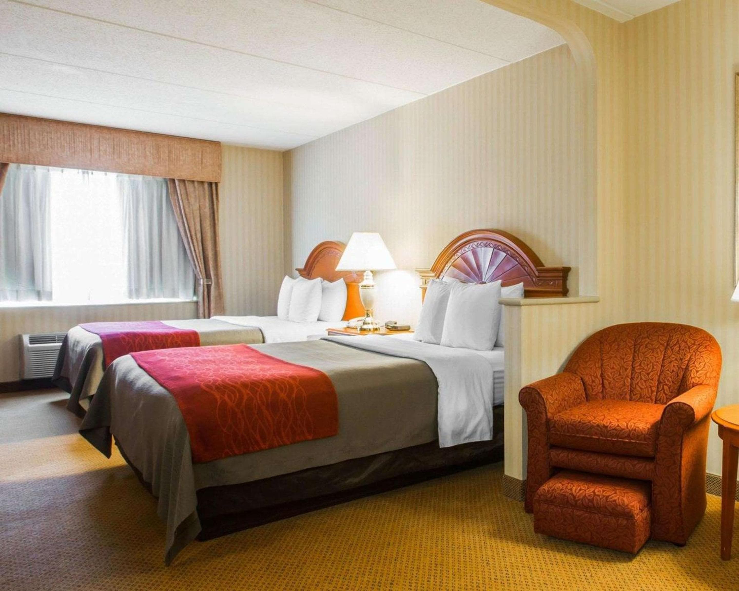 Holiday Inn Express & Suites Hawthorne - Elmsford North by IHG