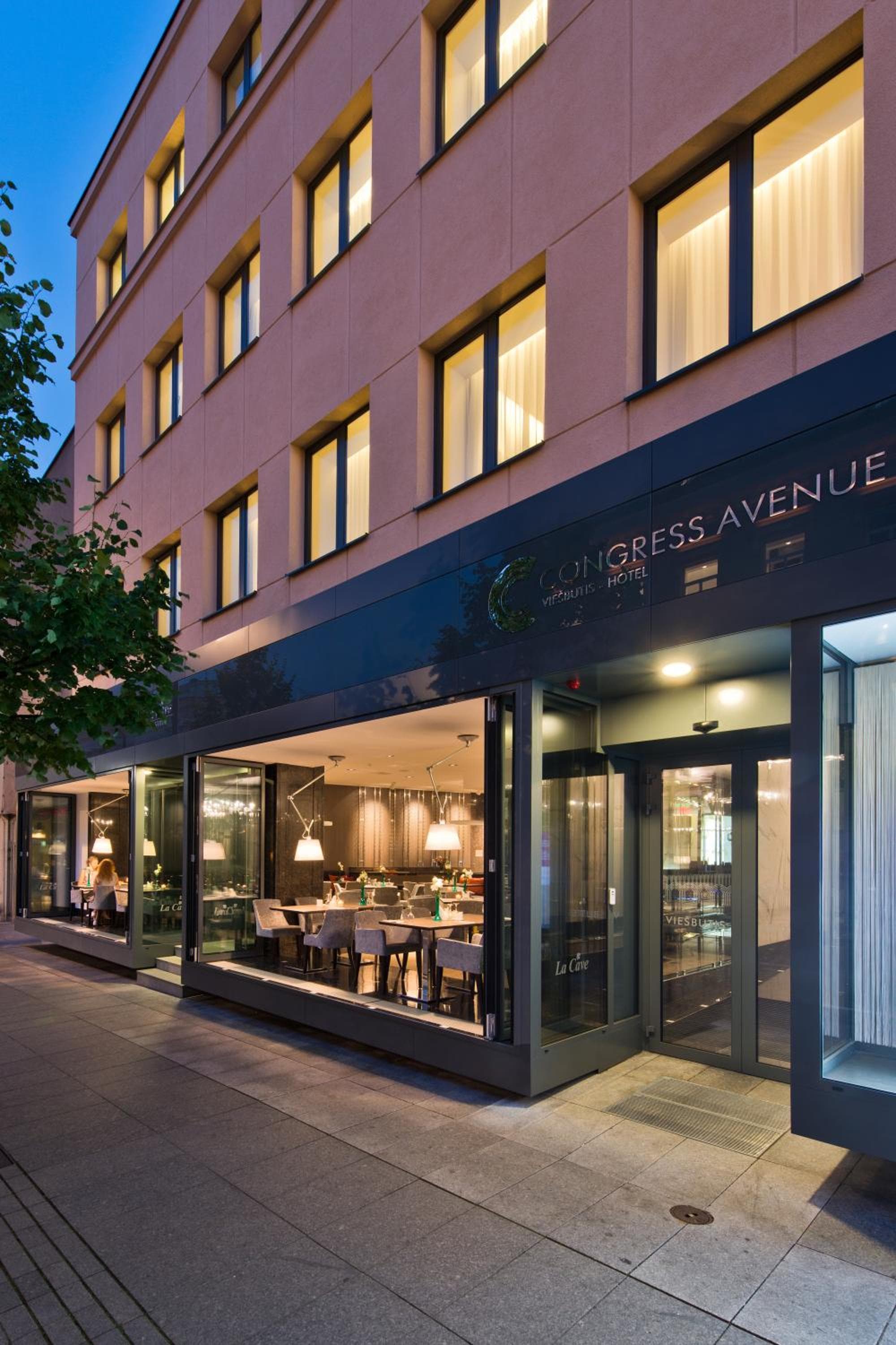 Congress Avenue Hotel