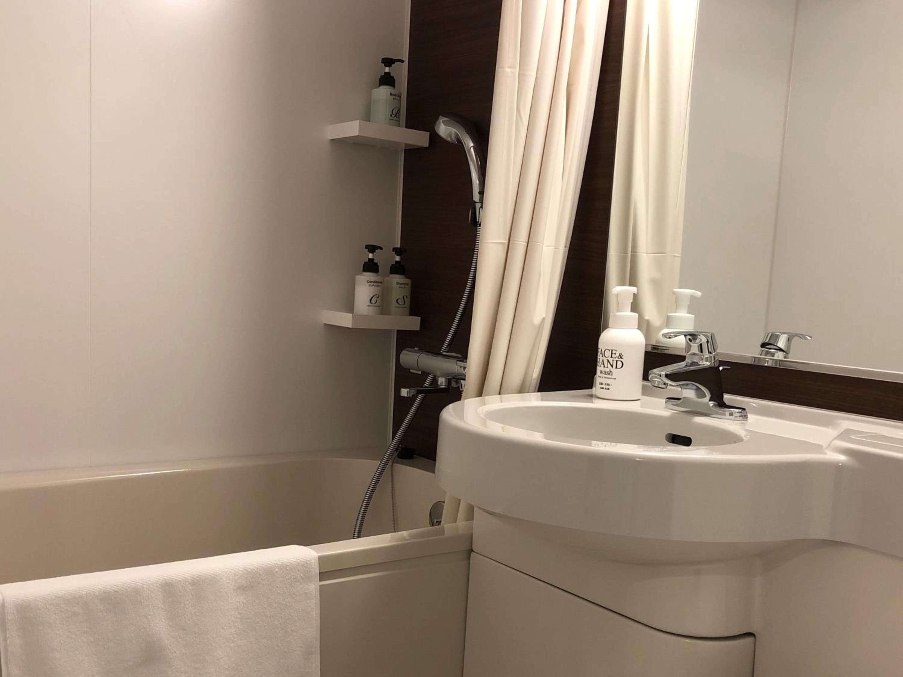 Smile Hotel Osaka Nakanoshima