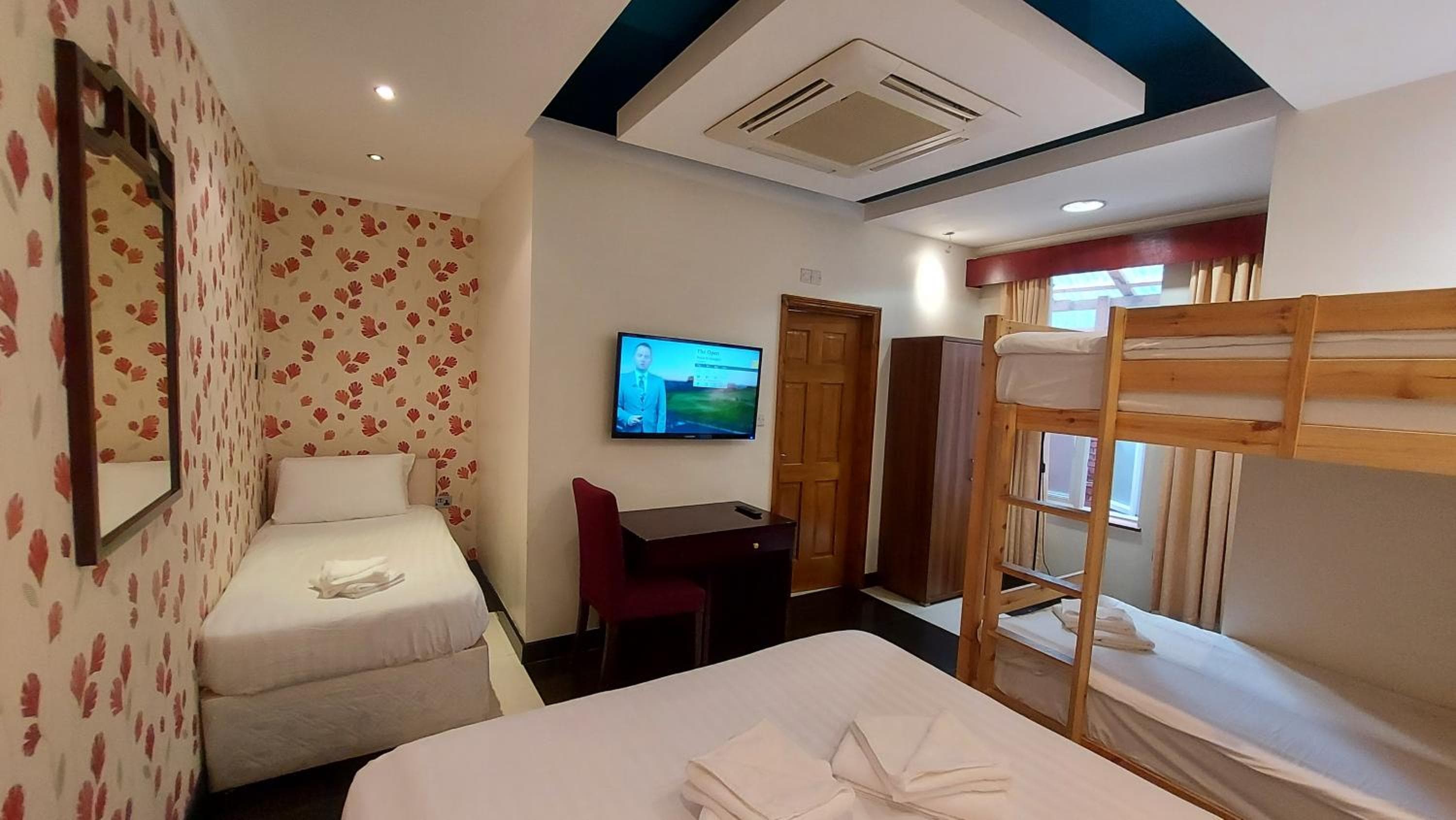 London Star Hotel