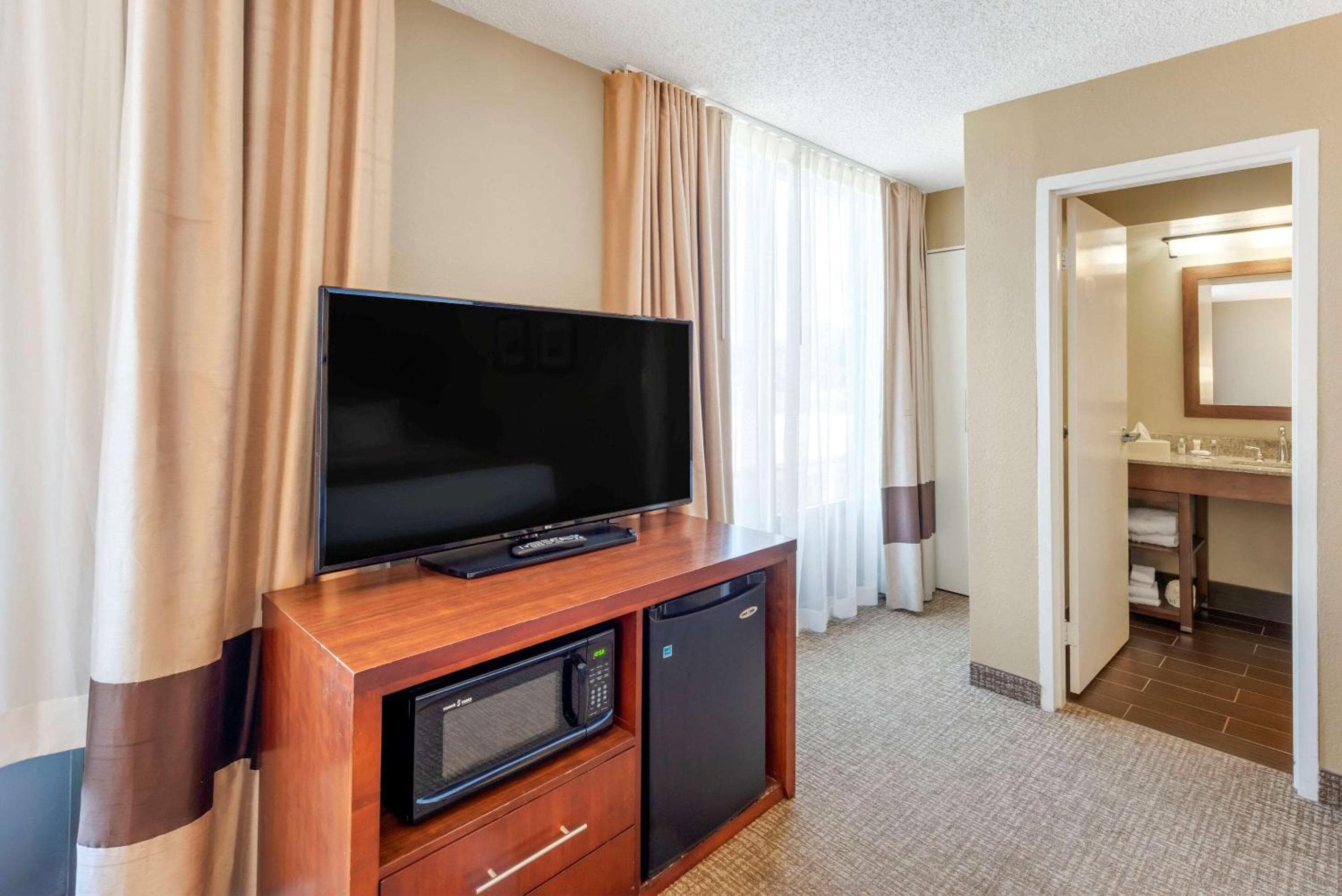 Comfort Inn Elizabeth City near University