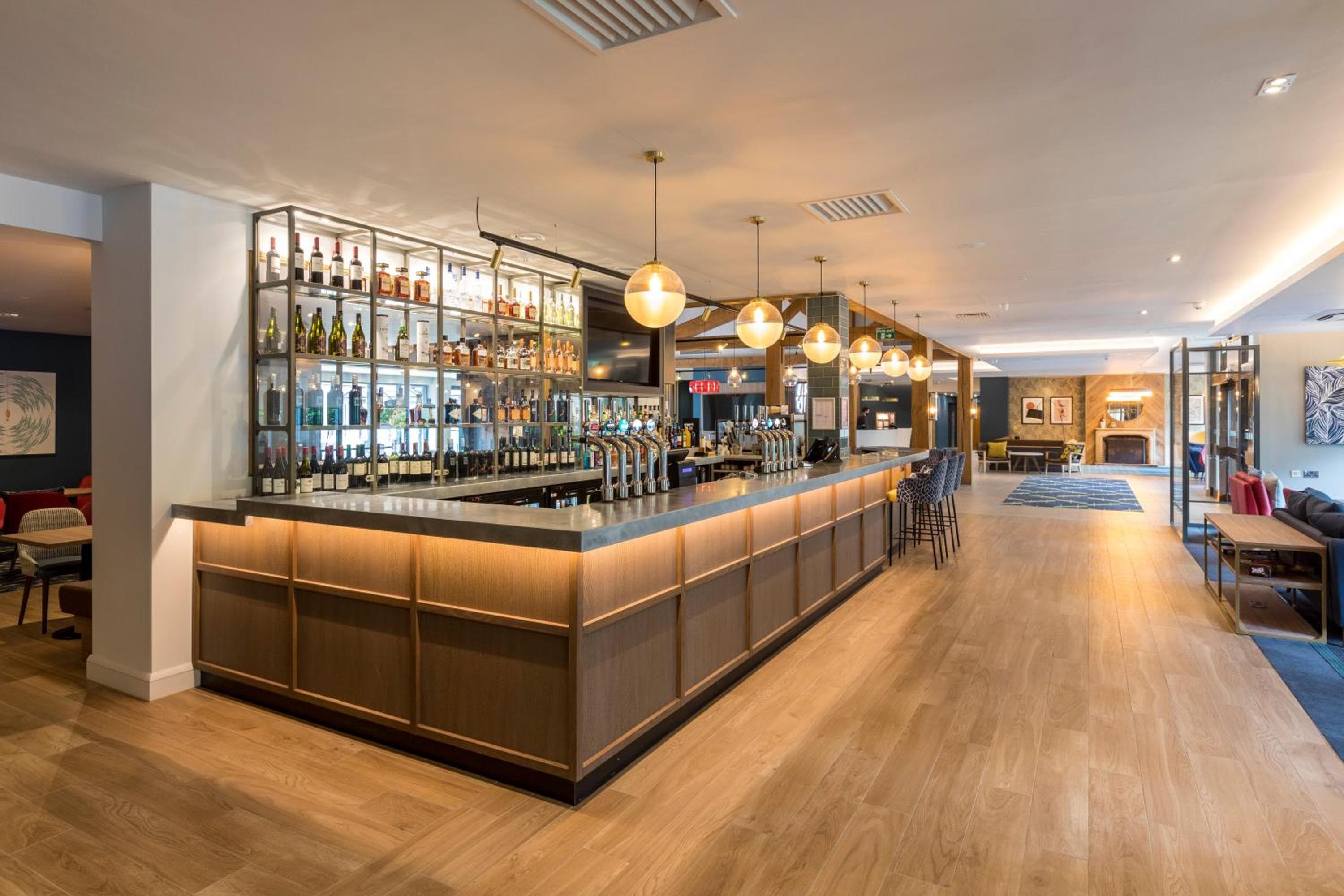 Holiday Inn Cambridge by IHG