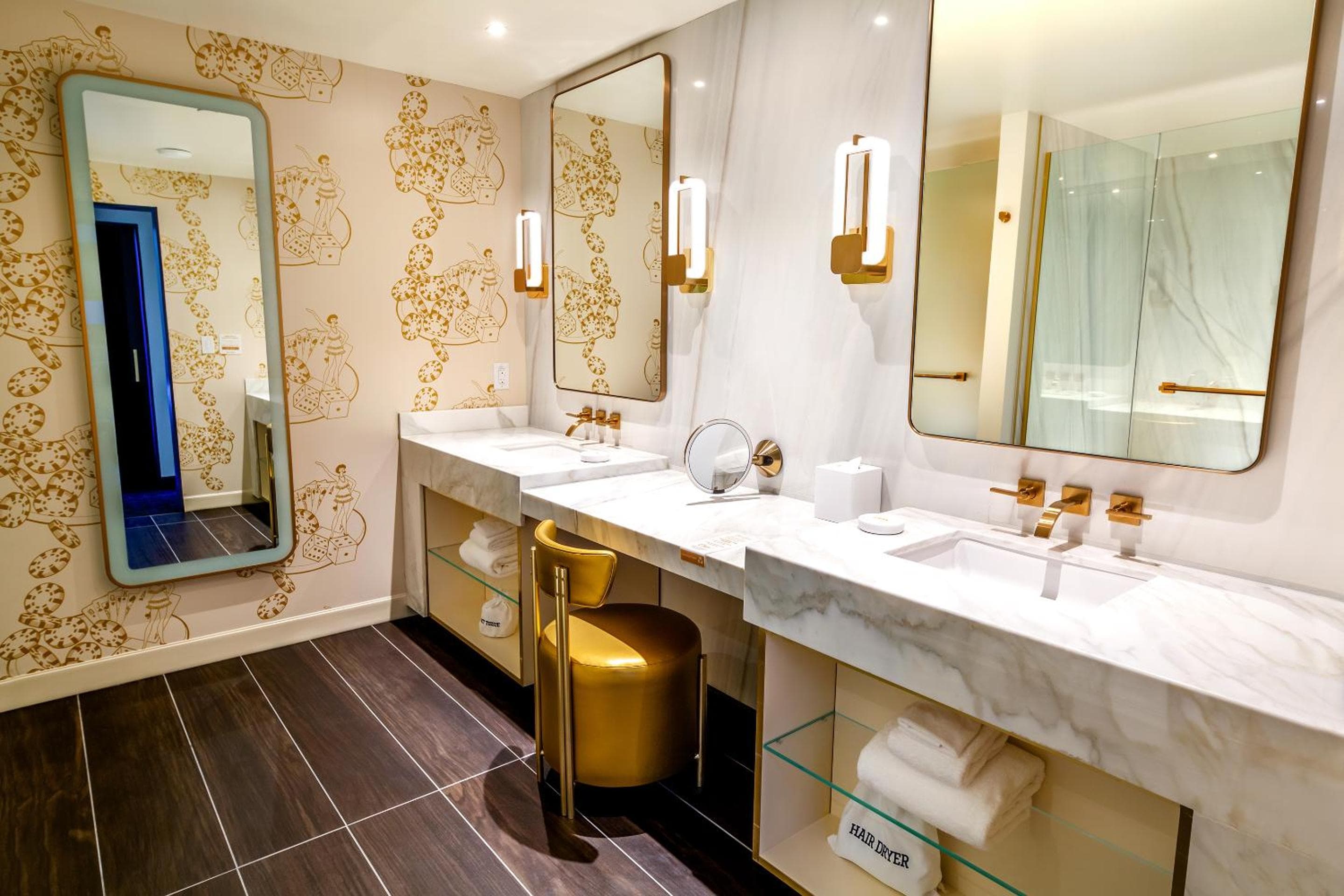 Circa Resort & Casino - Adults Only