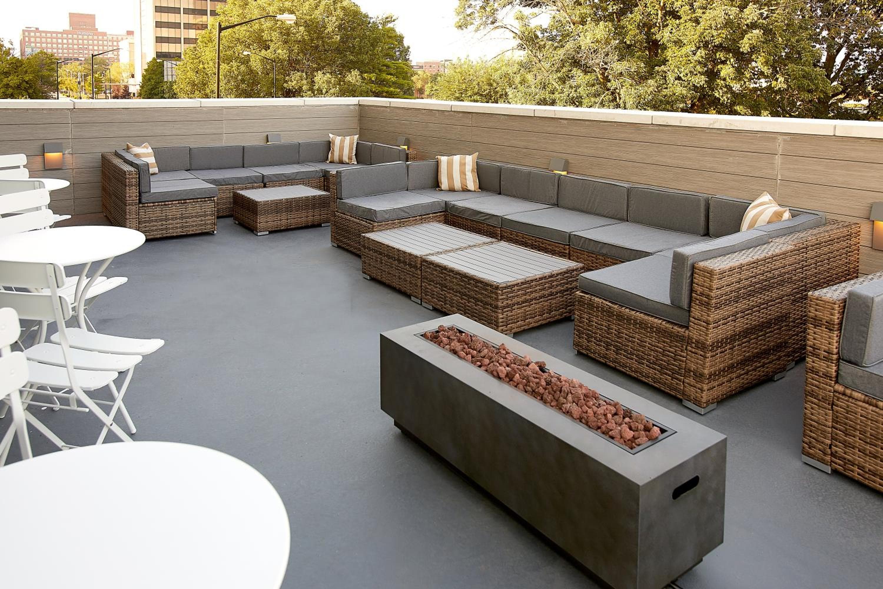 Holiday Inn Louisville Downtown by IHG