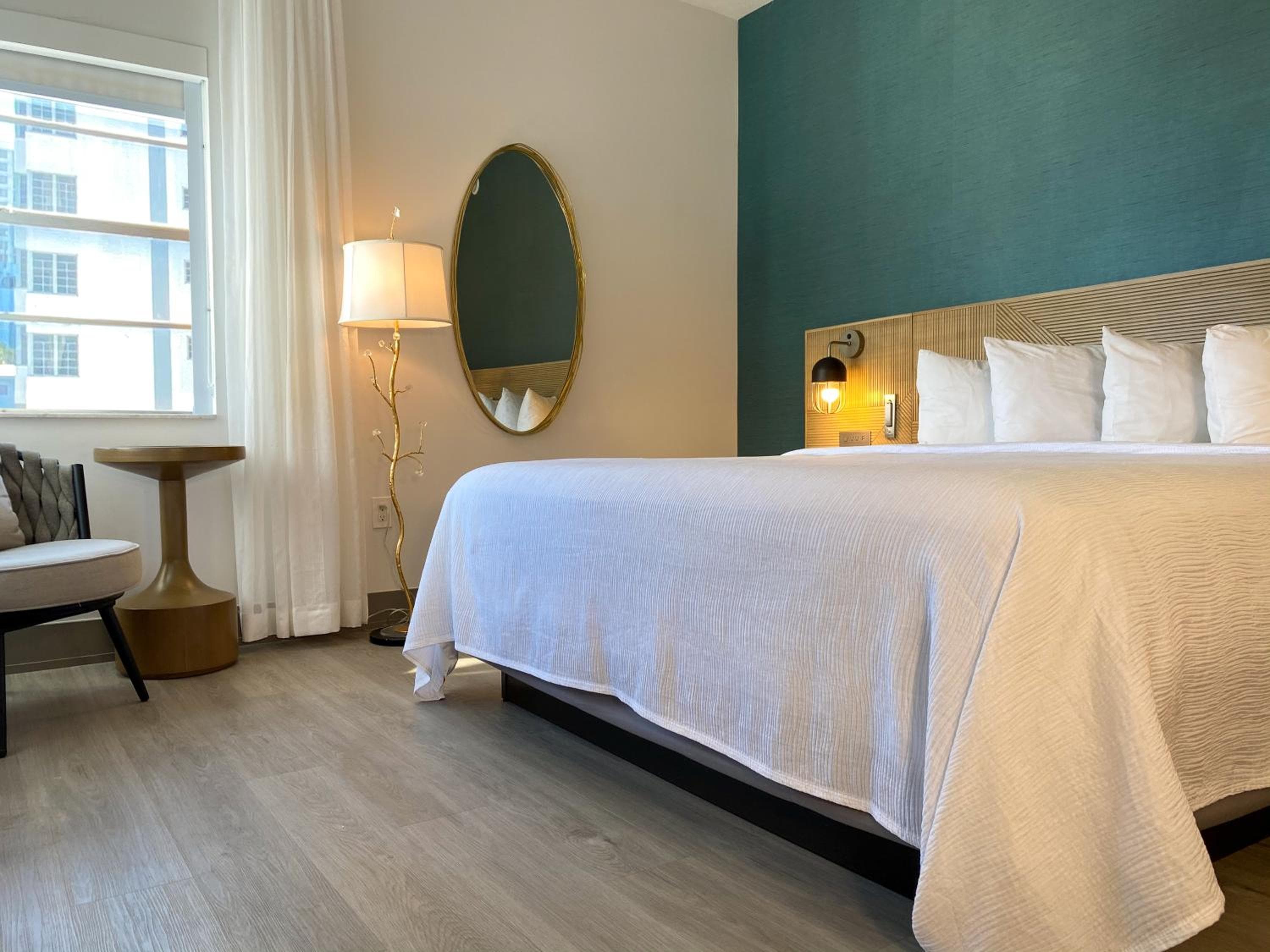 Marseilles Beachfront Hotel