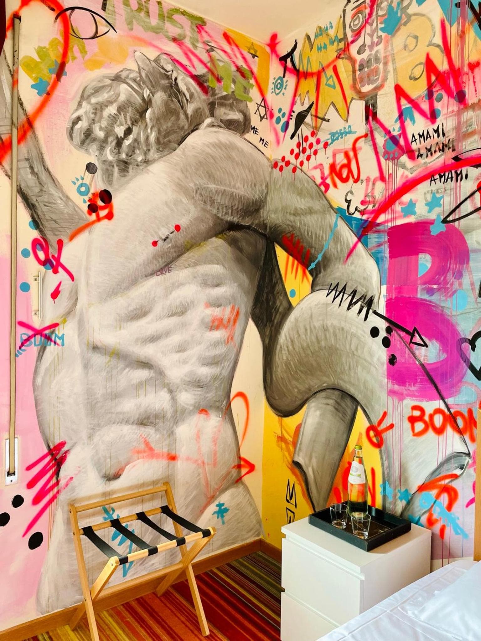 LH Hotel Arca Street Art